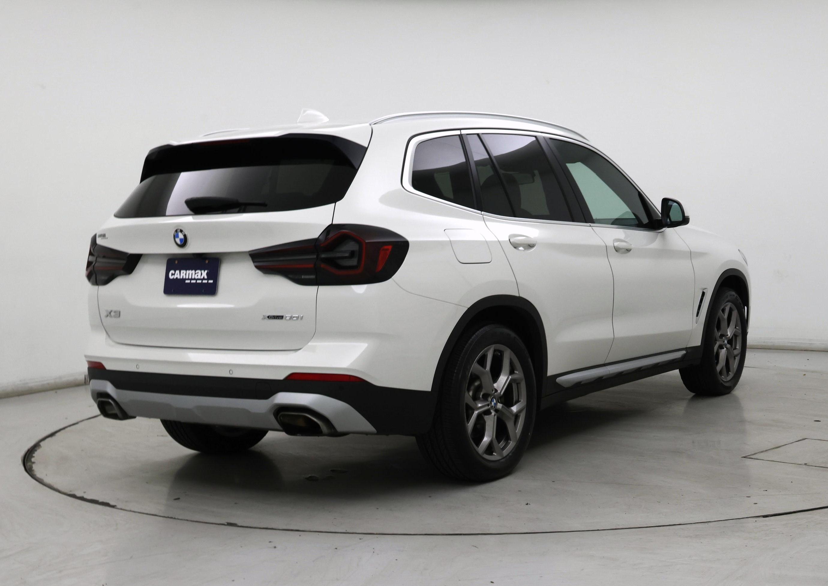 Thumbnail: 2022 BMW X3 - 8