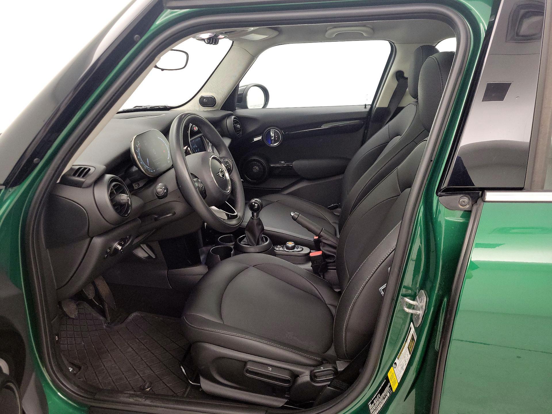 Thumbnail: 2021 MINI Cooper Hardtop - 11