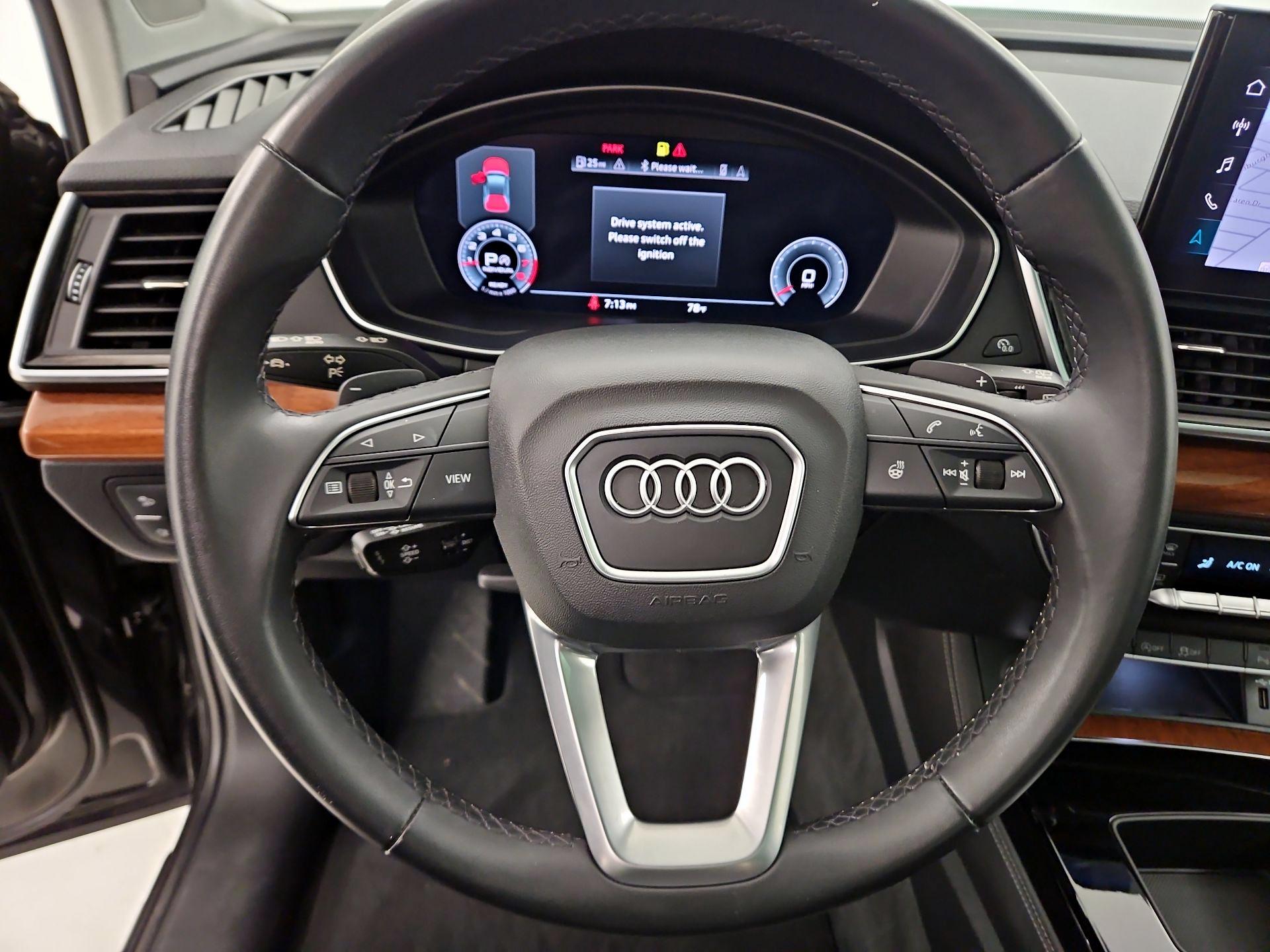 Thumbnail: 2022 Audi Q5 - 10