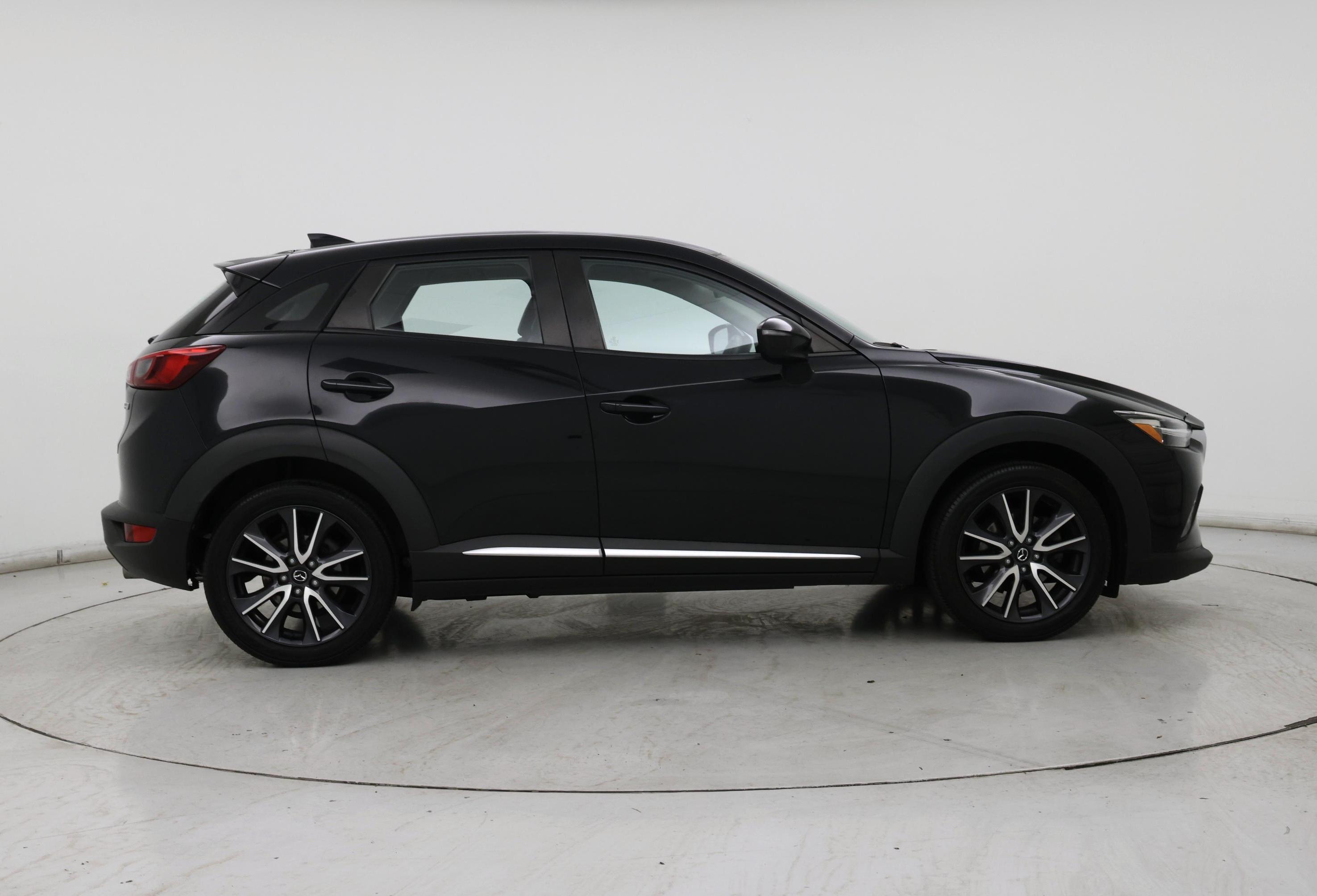 Thumbnail: 2018 Mazda CX-3 - 7