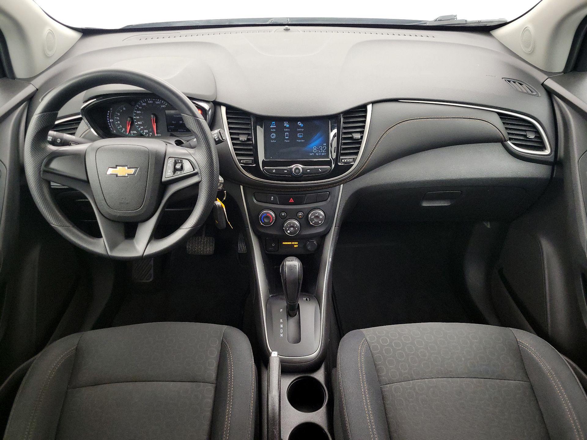 Thumbnail: 2017 Chevrolet Trax - 9