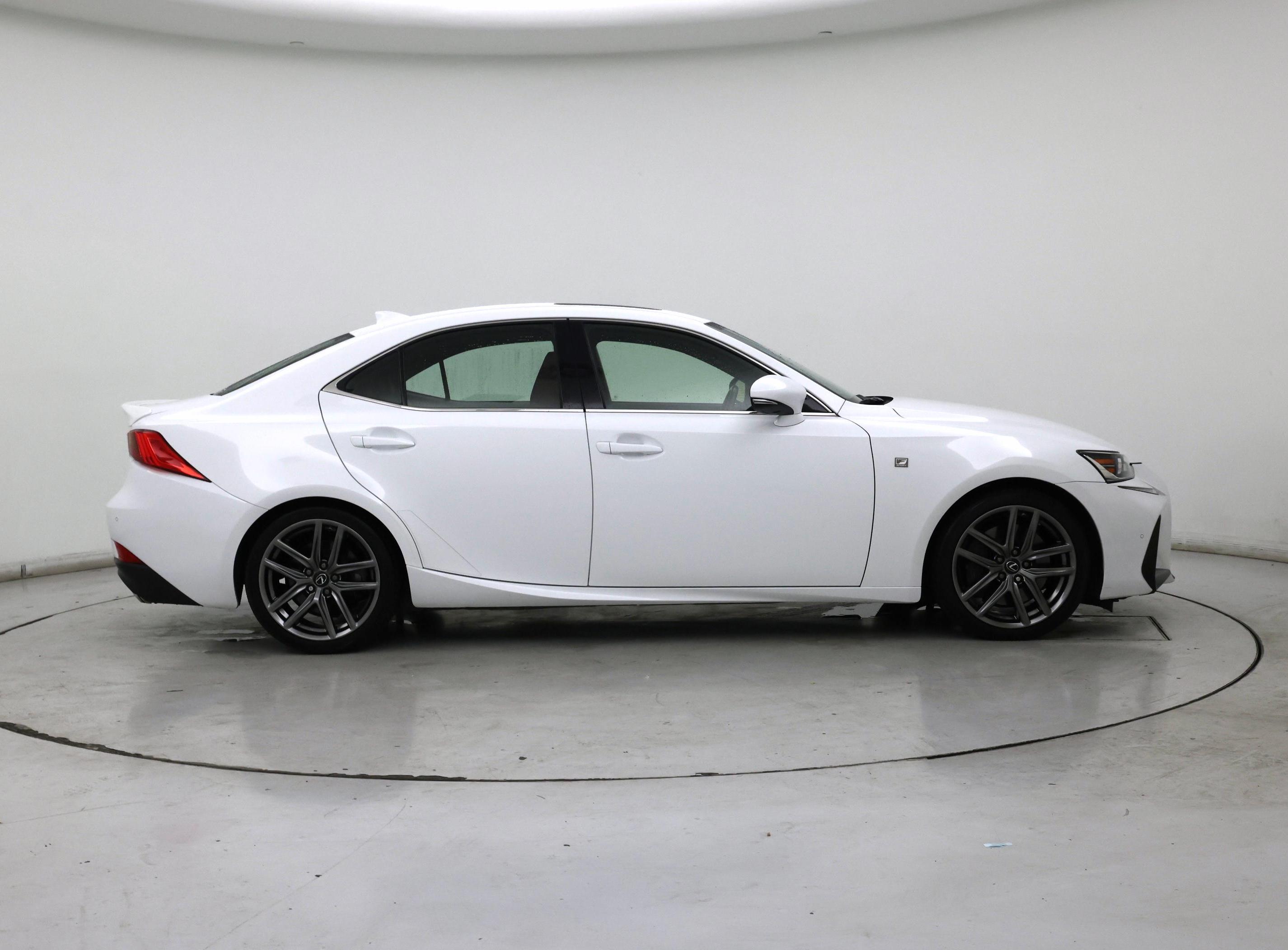 Thumbnail: 2020 Lexus IS - 7
