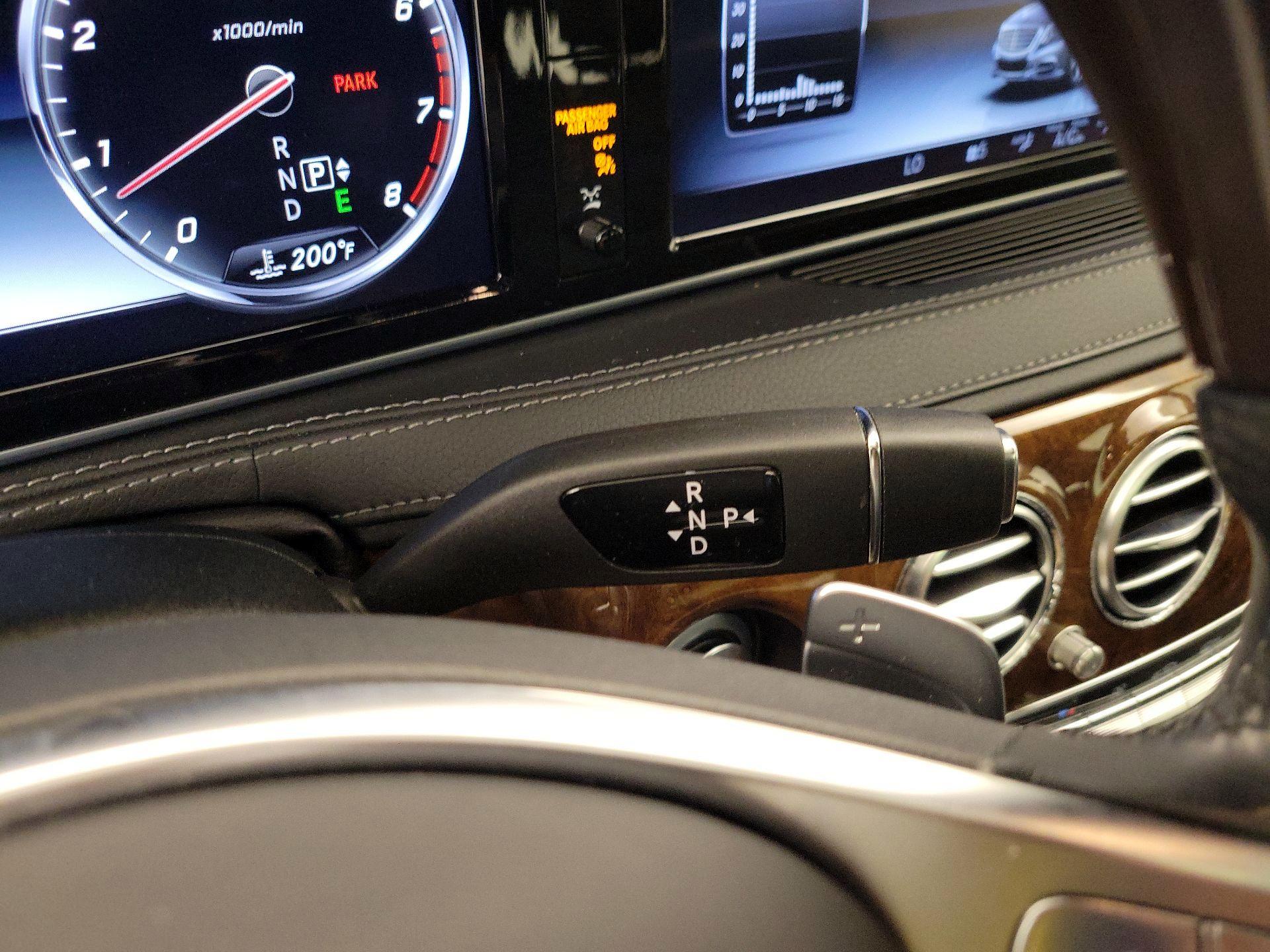Thumbnail: 2016 Mercedes-Benz S-Class - 18