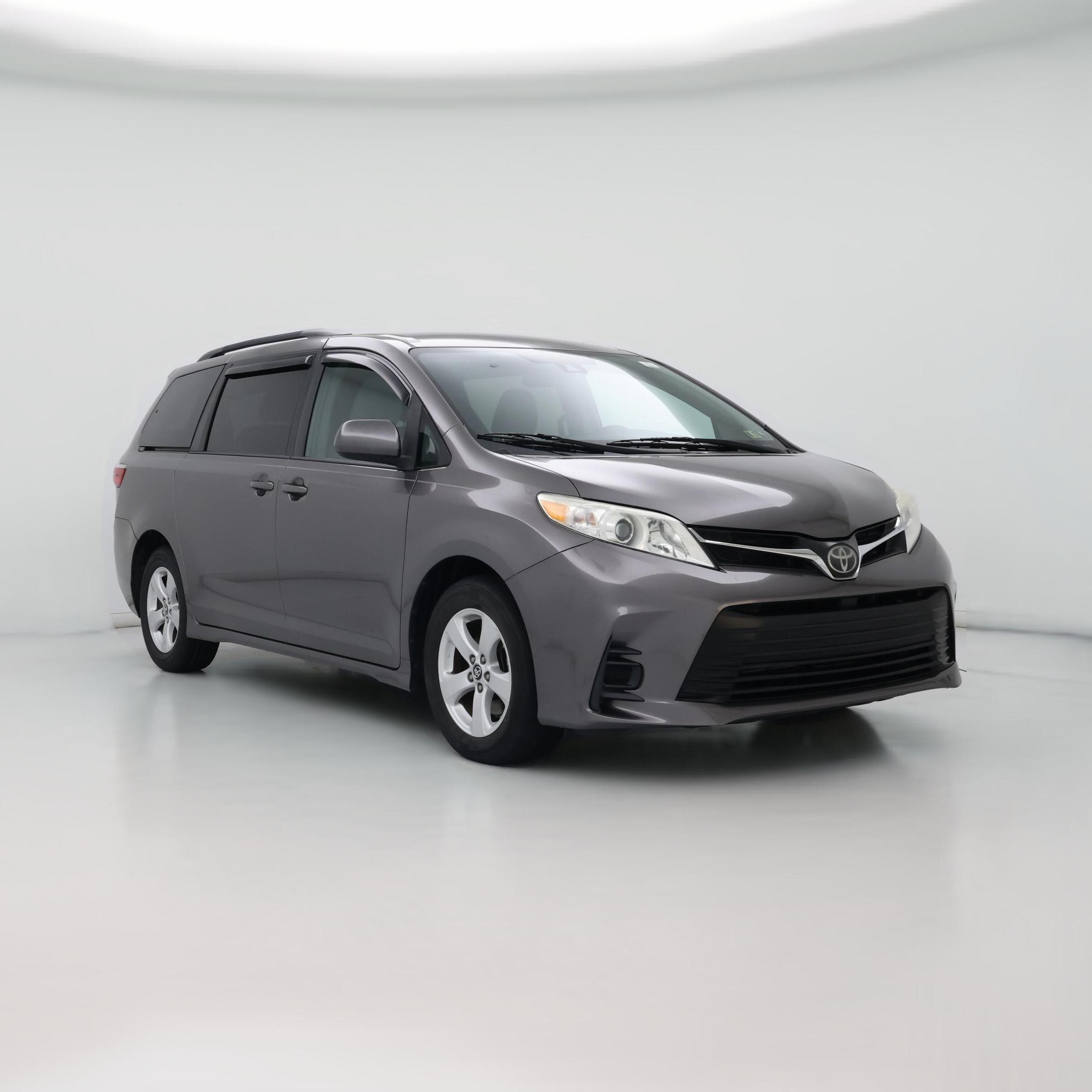 Thumbnail: 2019 Toyota Sienna - 1