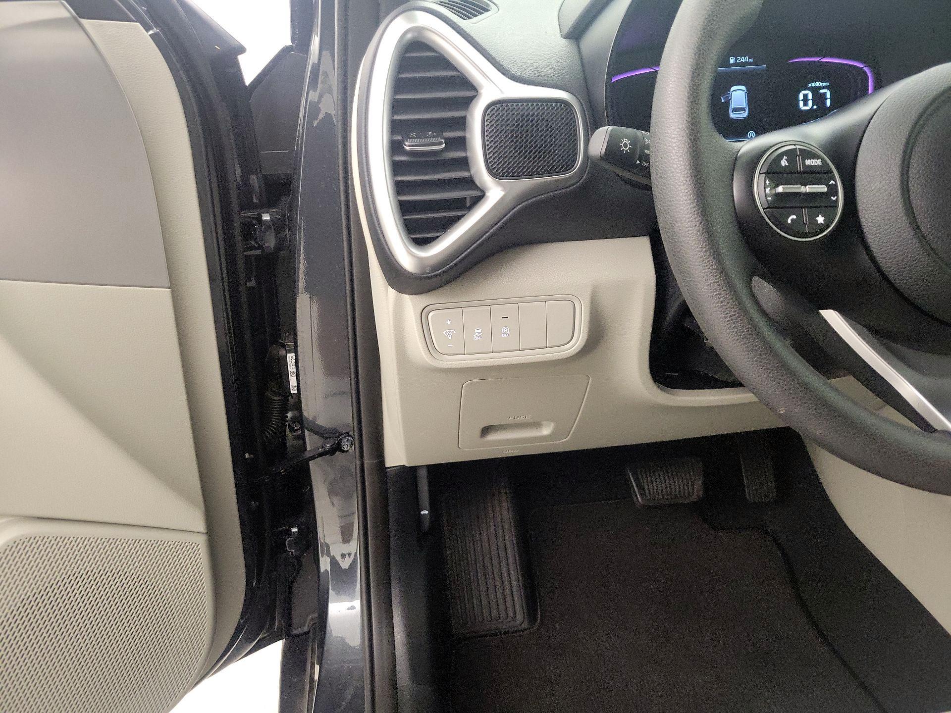 Thumbnail: 2024 Kia Soul - 13