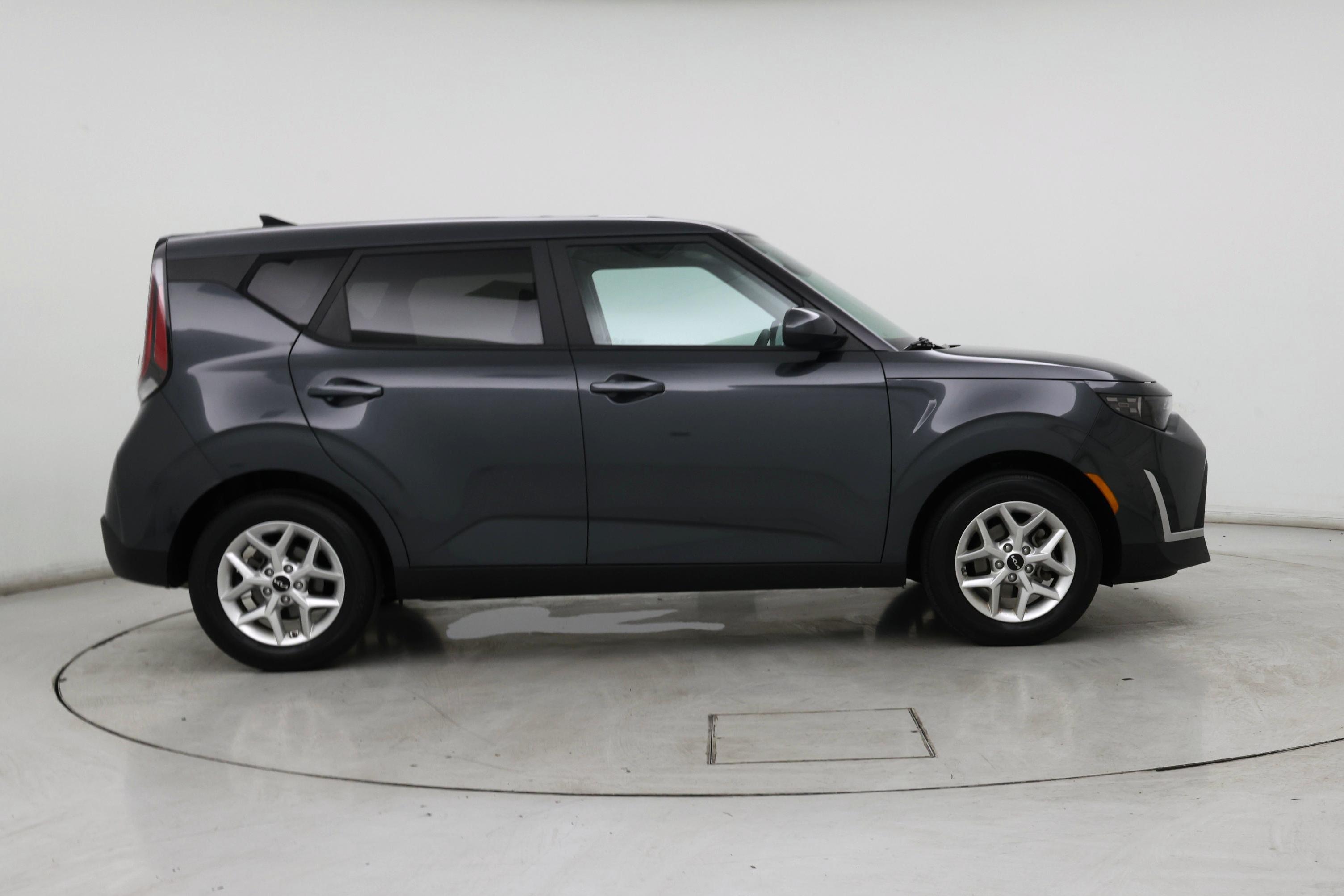 Thumbnail: 2024 Kia Soul - 7