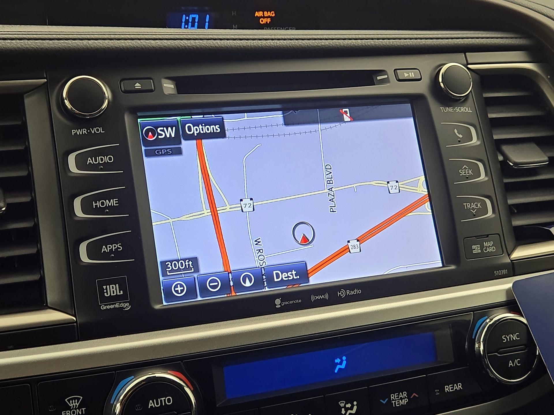 Thumbnail: 2019 Toyota Highlander - 14