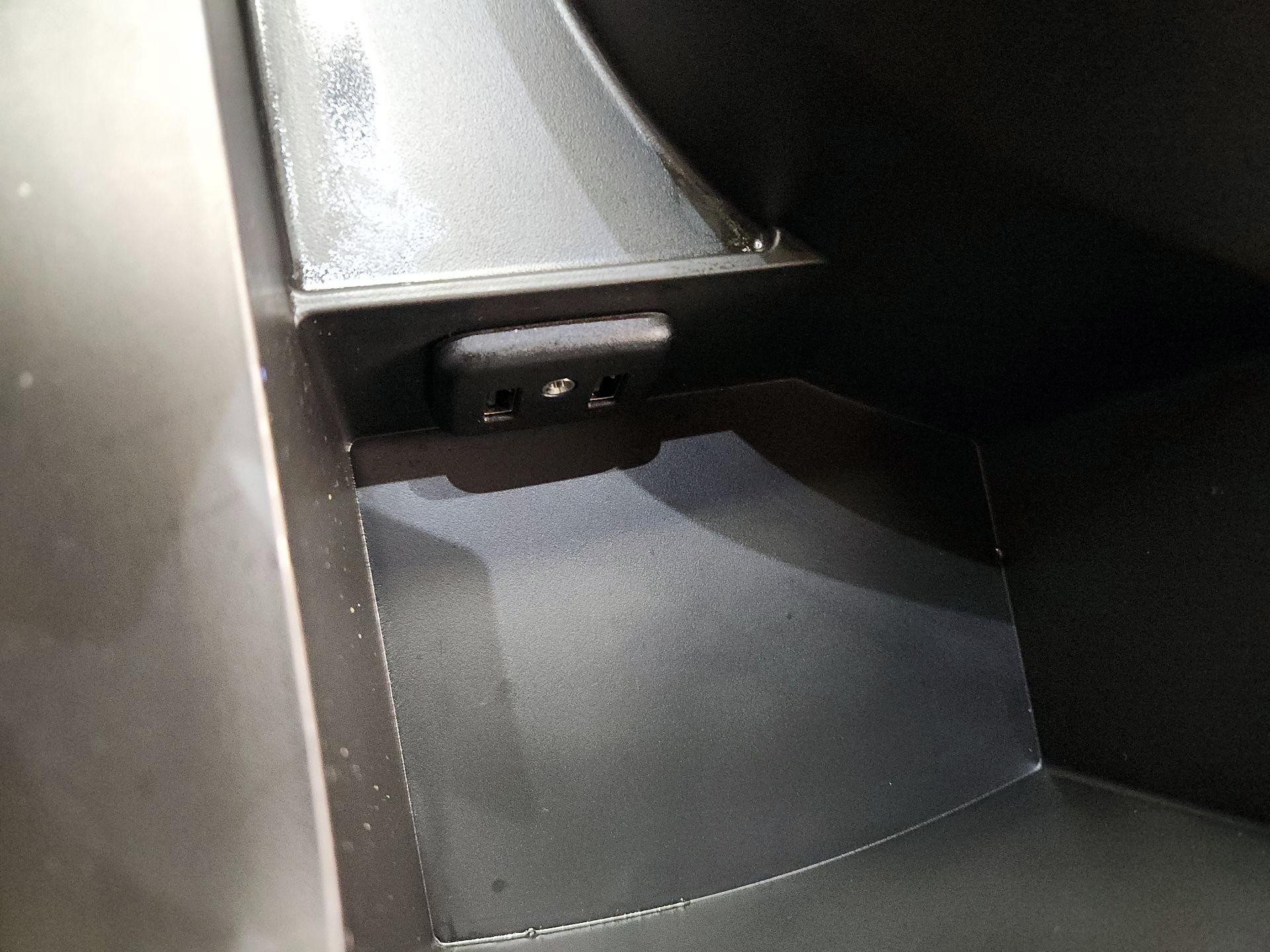 Thumbnail: 2023 Chevrolet Camaro - 18