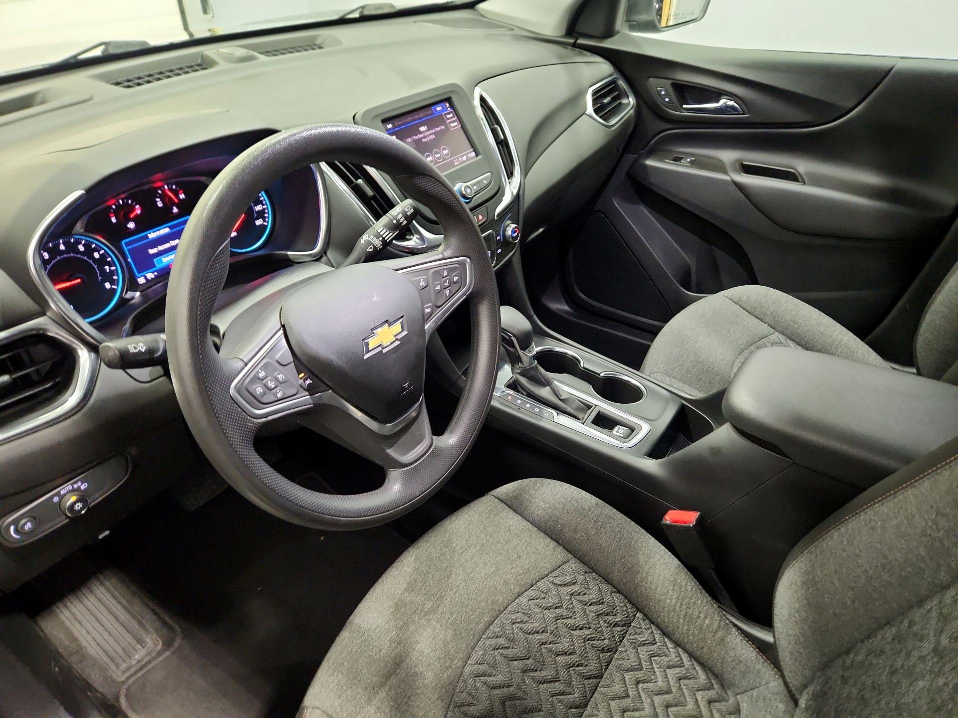 Thumbnail: 2022 Chevrolet Equinox - 11
