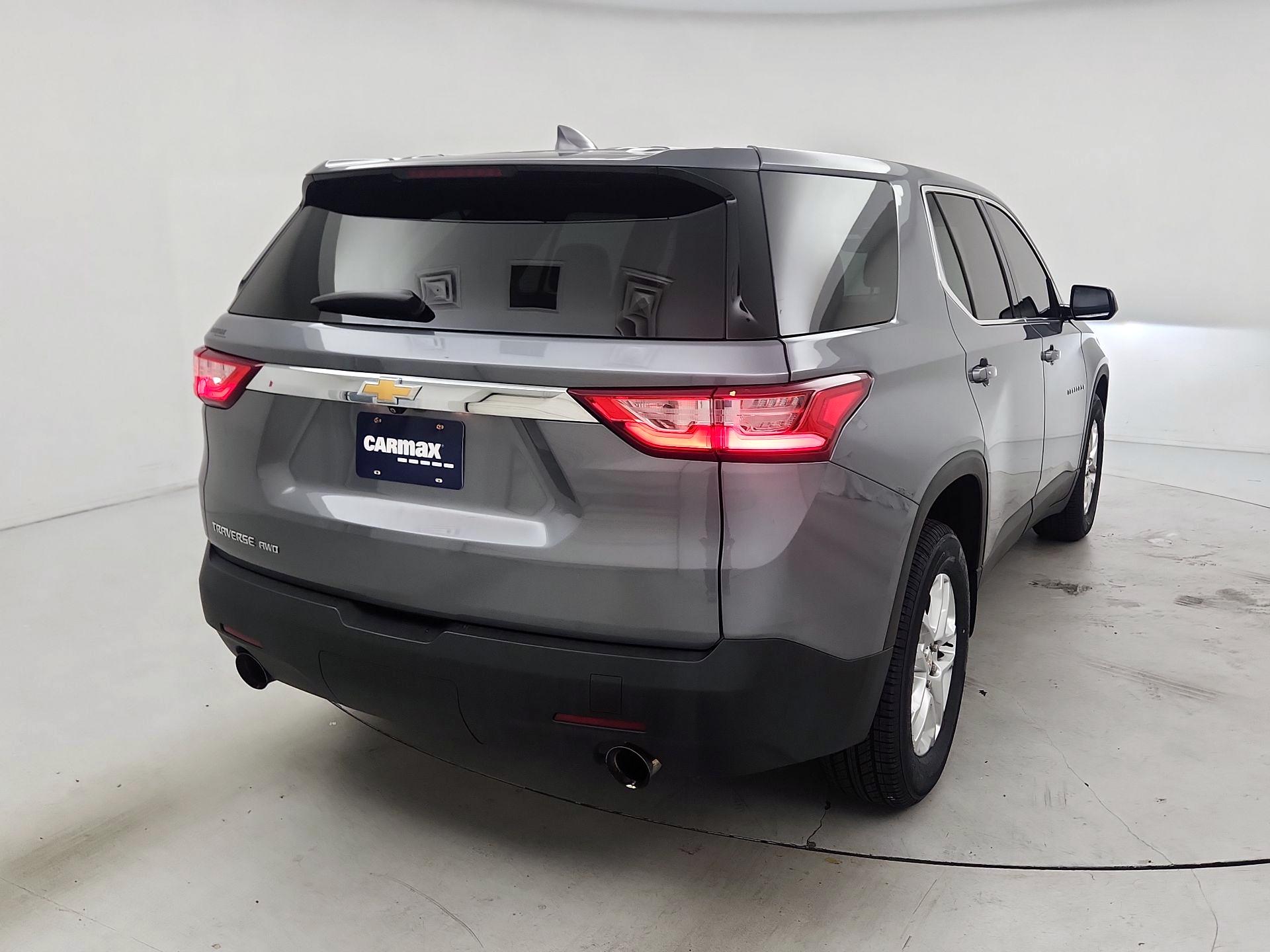 Thumbnail: 2020 Chevrolet Traverse - 5