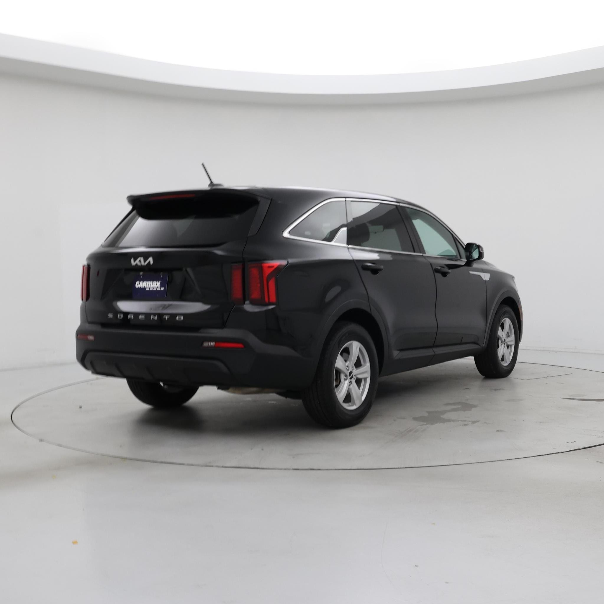 Thumbnail: 2022 Kia Sorento - 8