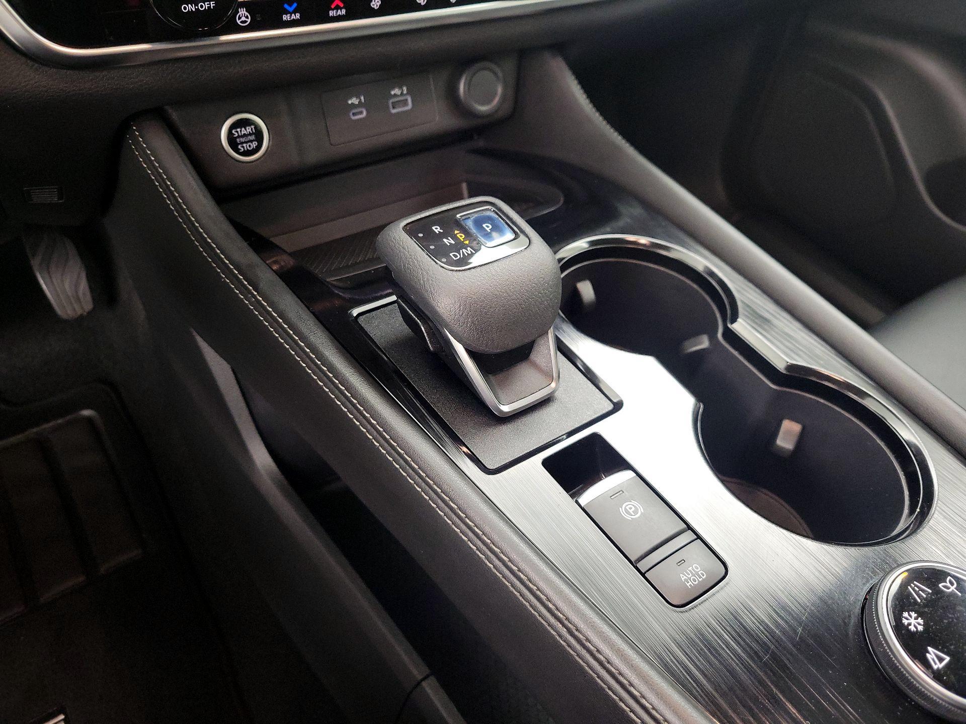 Thumbnail: 2021 Nissan Rogue - 17