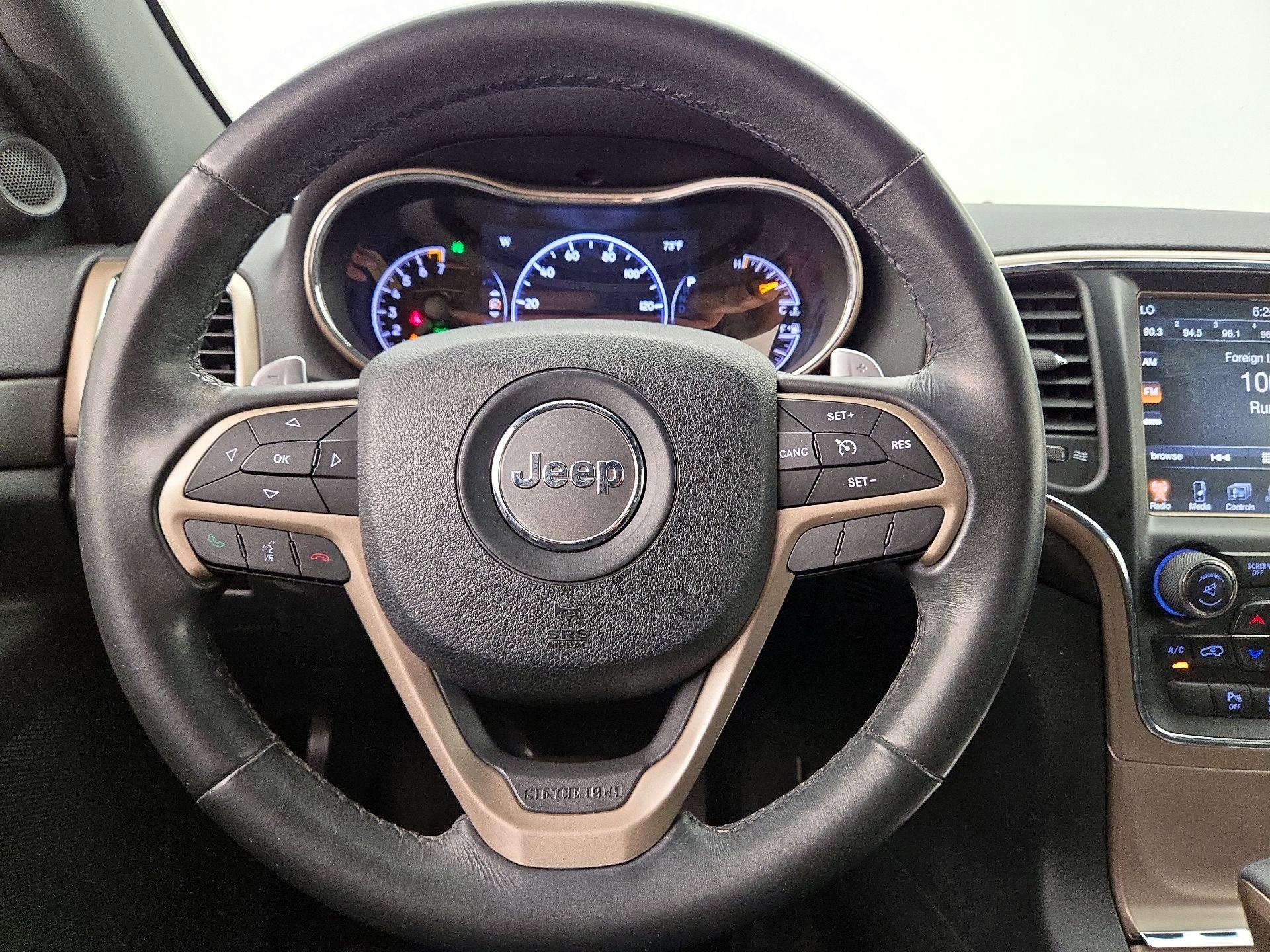 Thumbnail: 2016 Jeep Grand Cherokee - 10