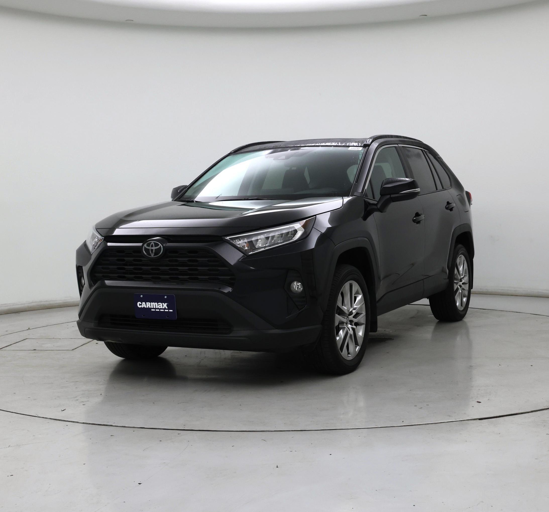 Thumbnail: 2020 Toyota RAV4 - 4