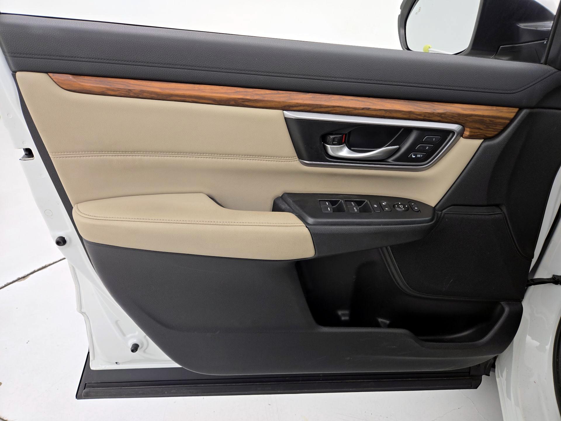 Thumbnail: 2018 Honda CR-V - 12