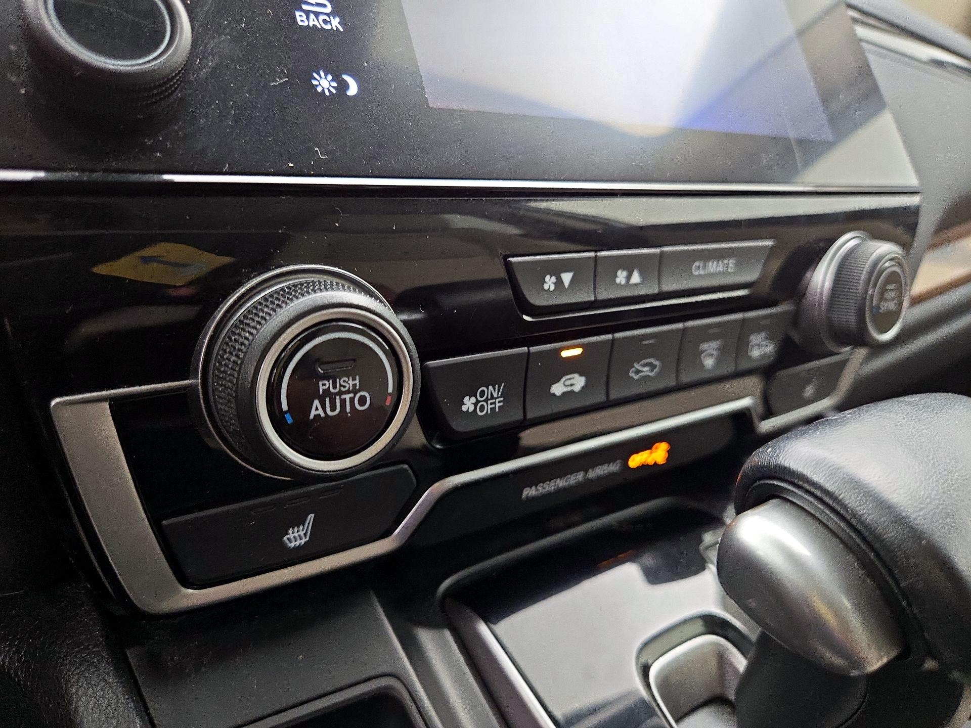 Thumbnail: 2018 Honda CR-V - 16
