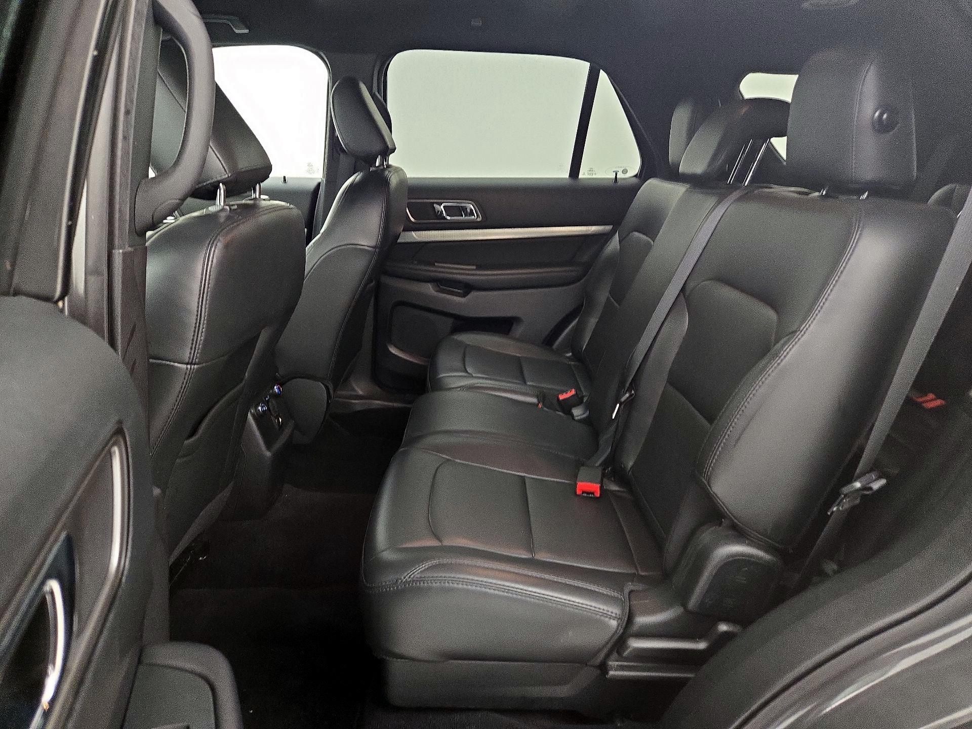 Thumbnail: 2019 Ford Explorer - 18