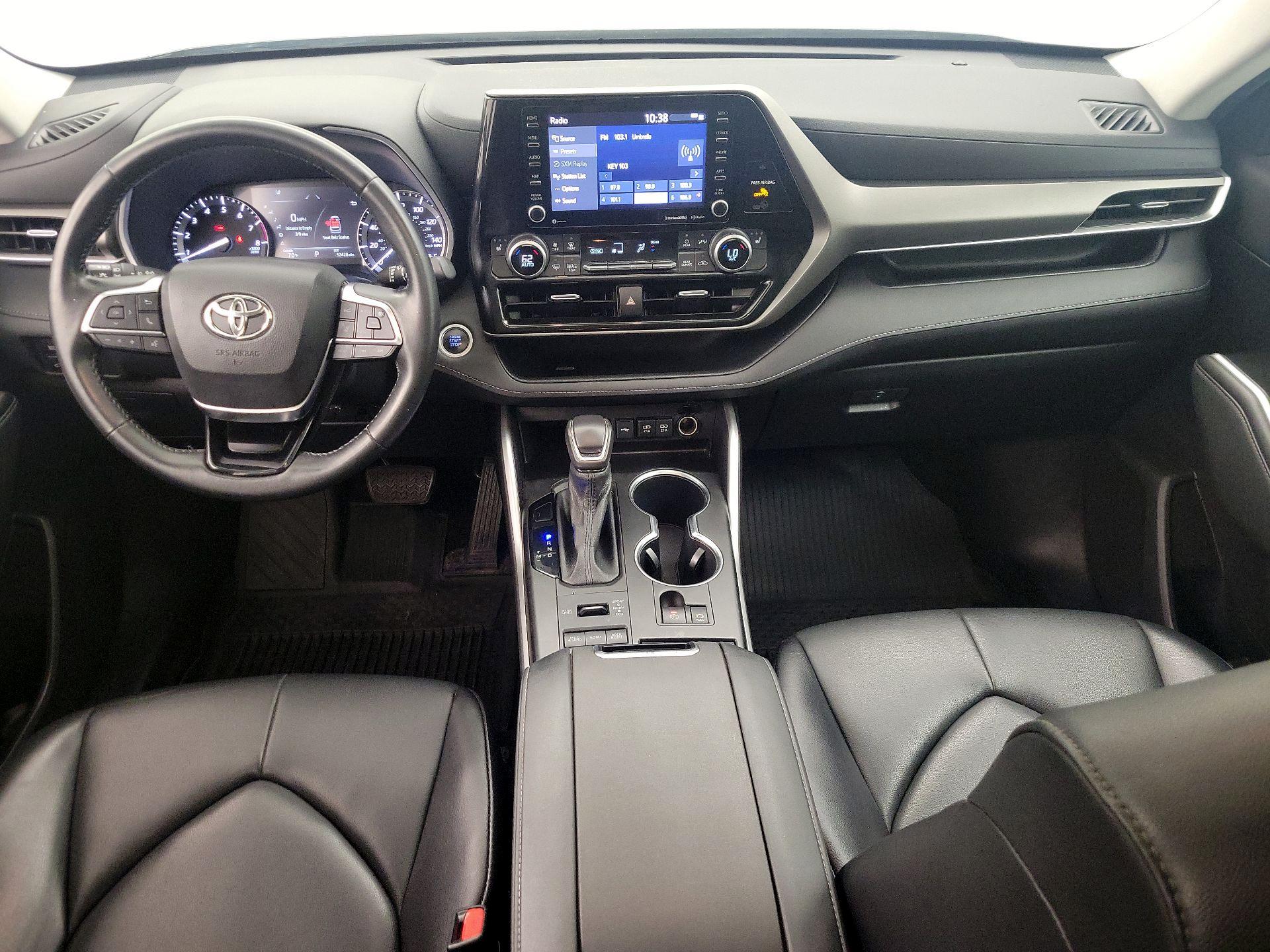 Thumbnail: 2021 Toyota Highlander - 9
