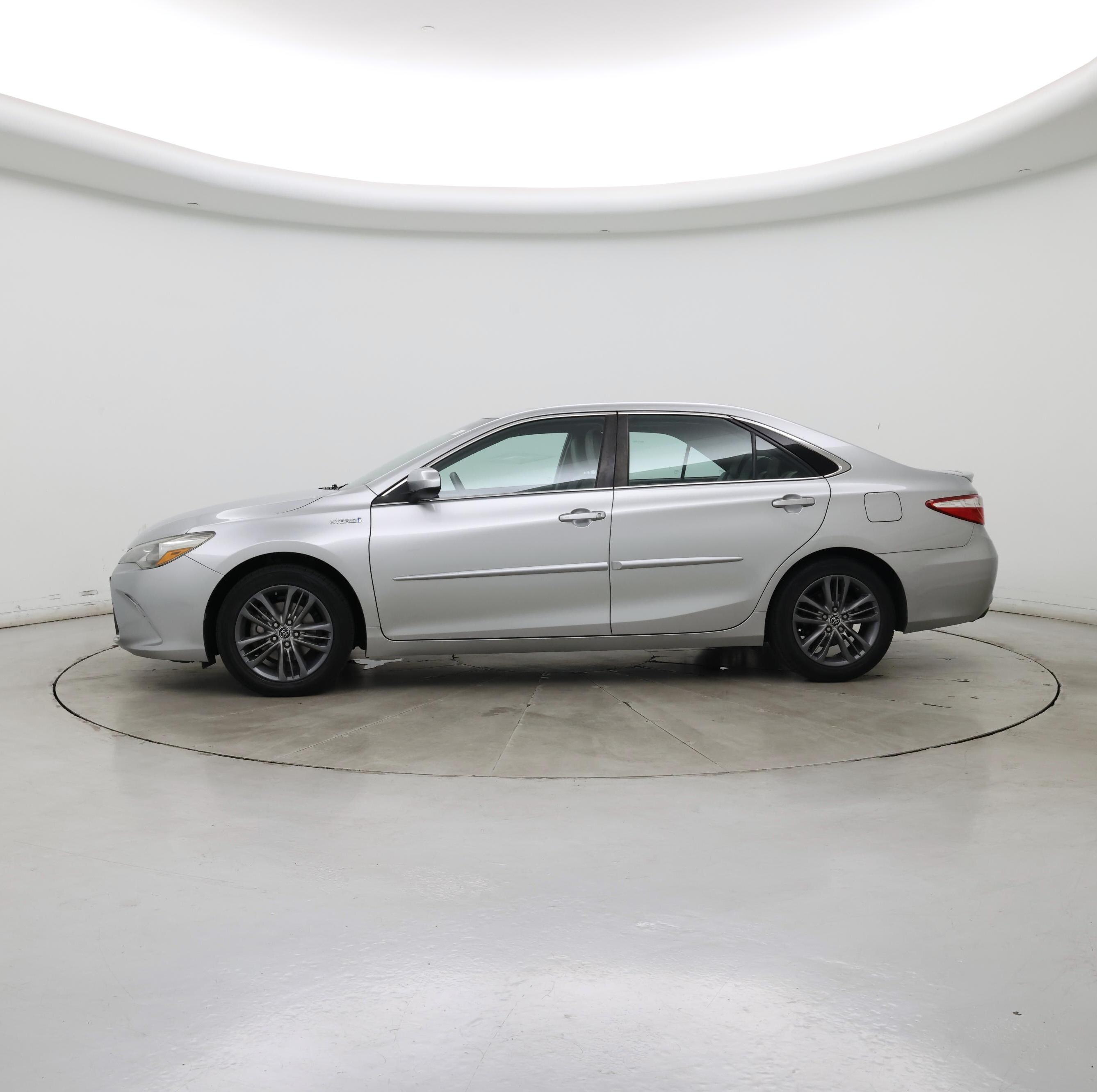 Thumbnail: 2015 Toyota Camry - 3