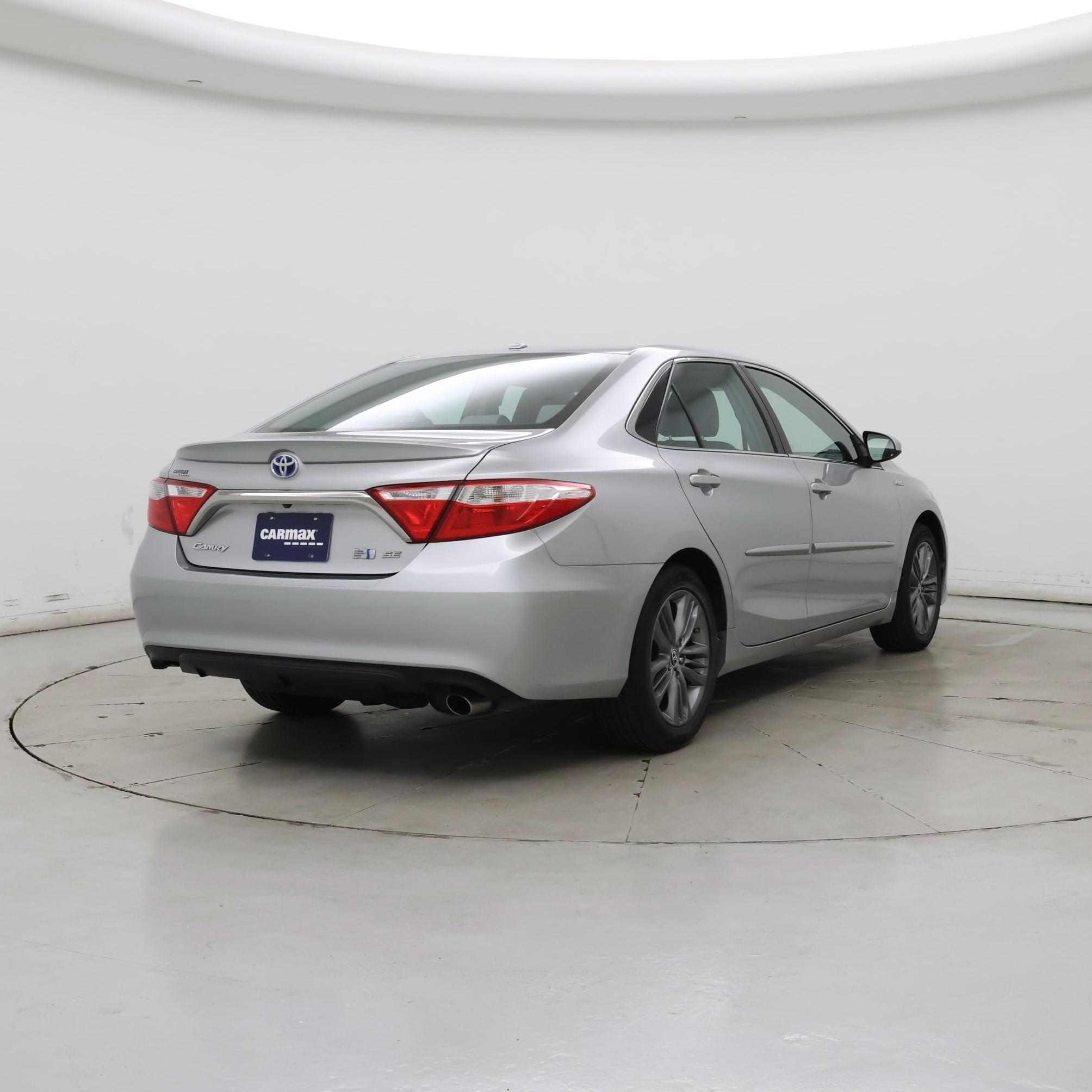 Thumbnail: 2015 Toyota Camry - 8