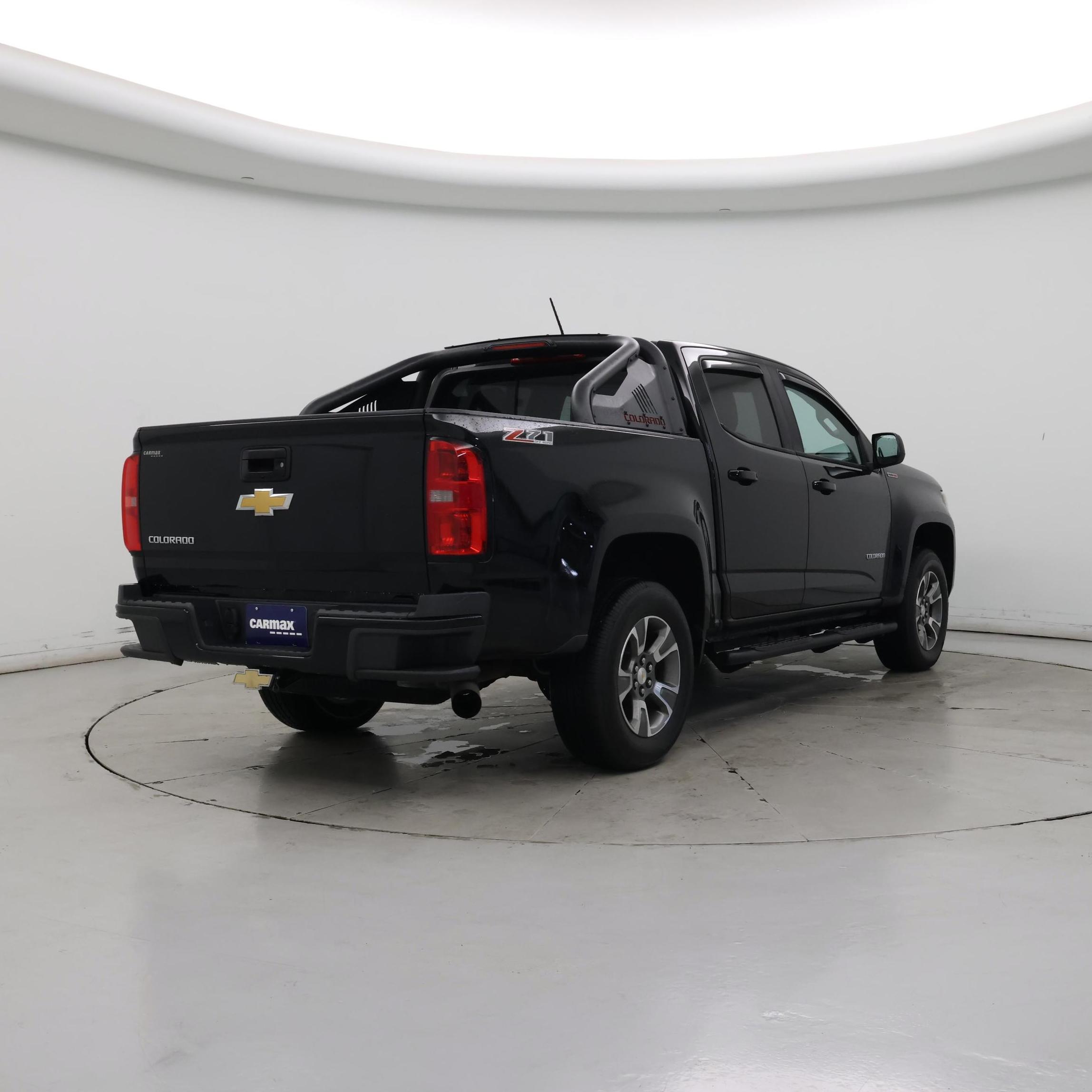 Thumbnail: 2017 Chevrolet Colorado - 8