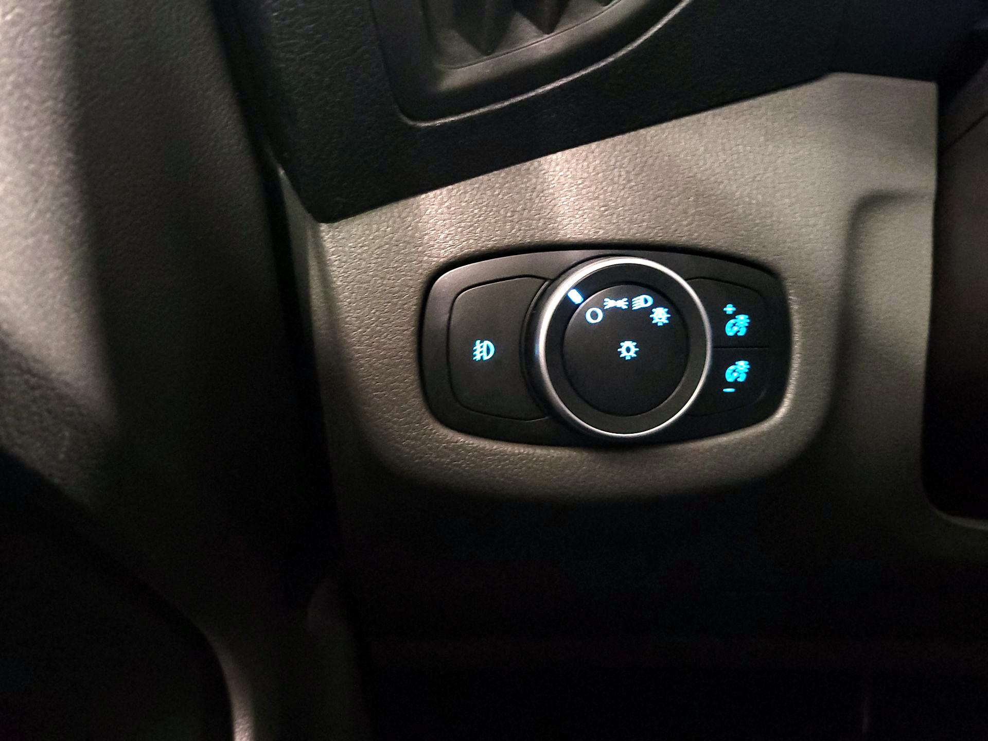 Thumbnail: 2020 Ford Transit Series - 13