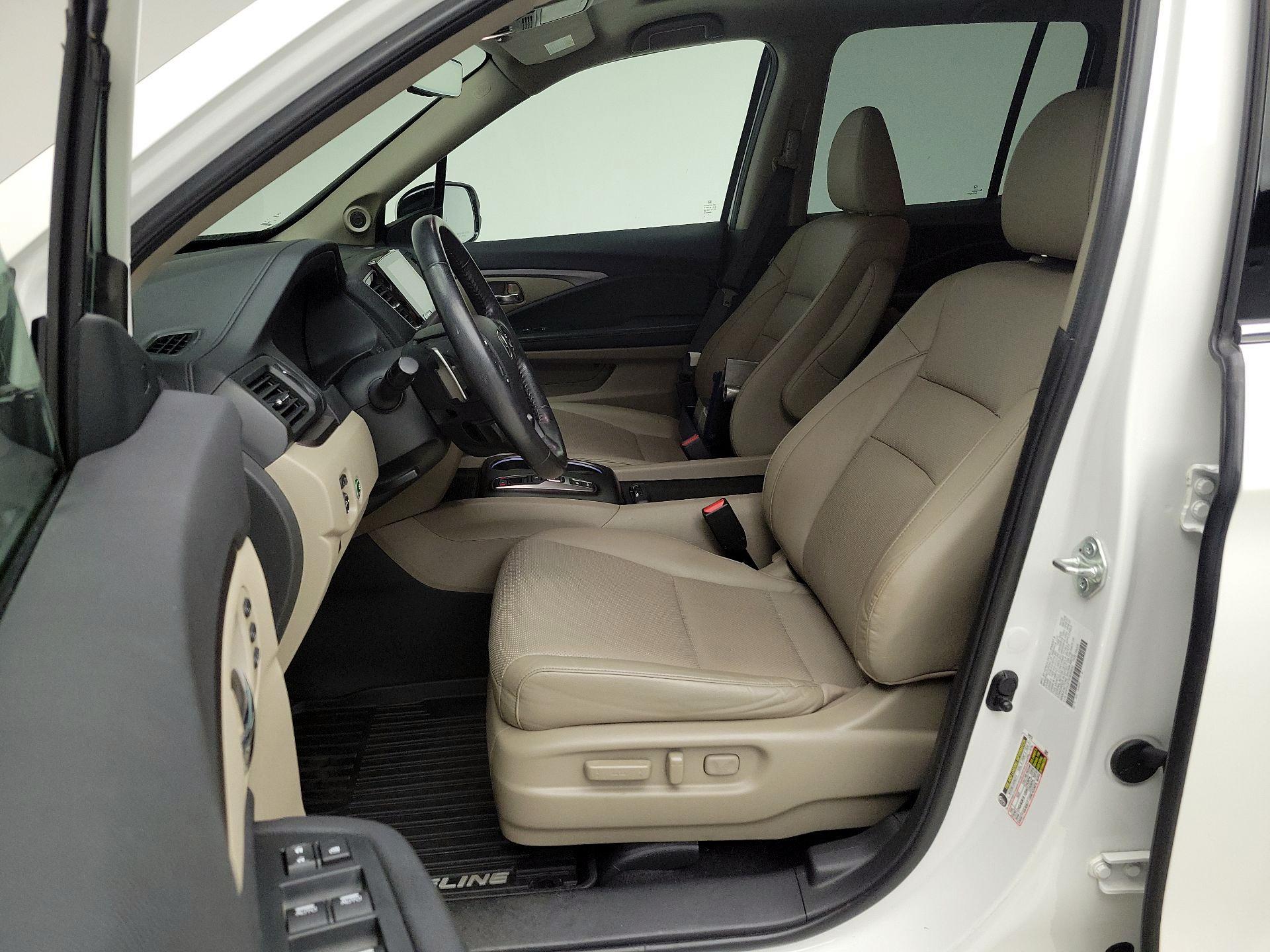 Thumbnail: 2023 Honda Ridgeline - 11