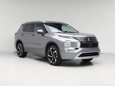 Silver 2022 Mitsubishi Outlander SEL Launch Edition