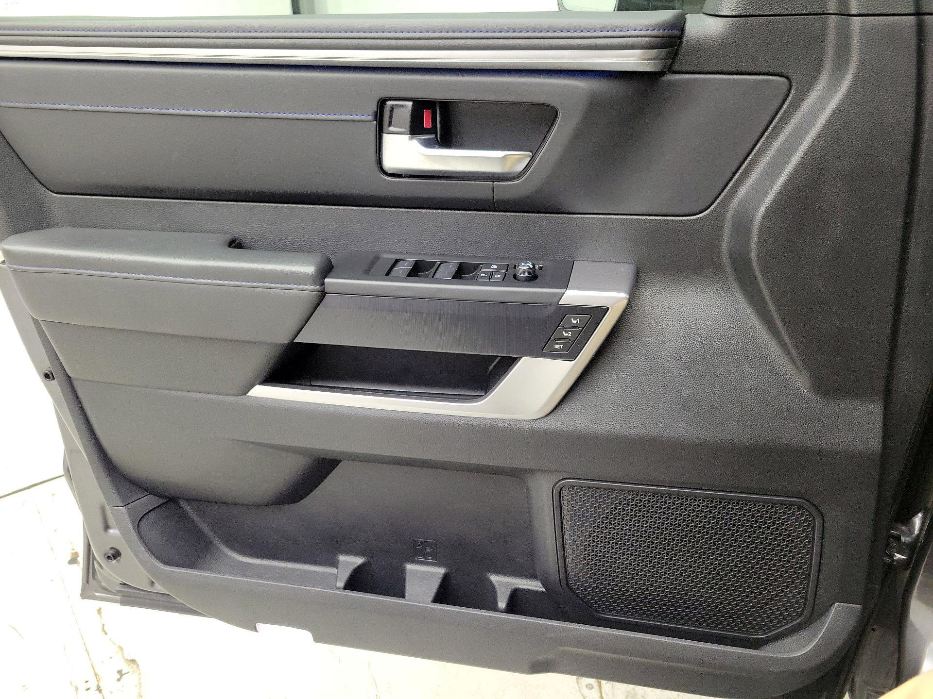 Thumbnail: 2023 Toyota Tundra - 12