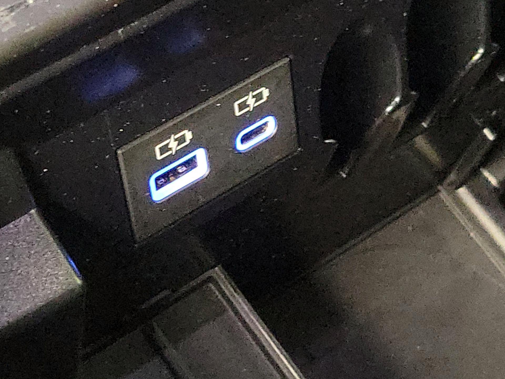 Thumbnail: 2023 Toyota Tundra - 18