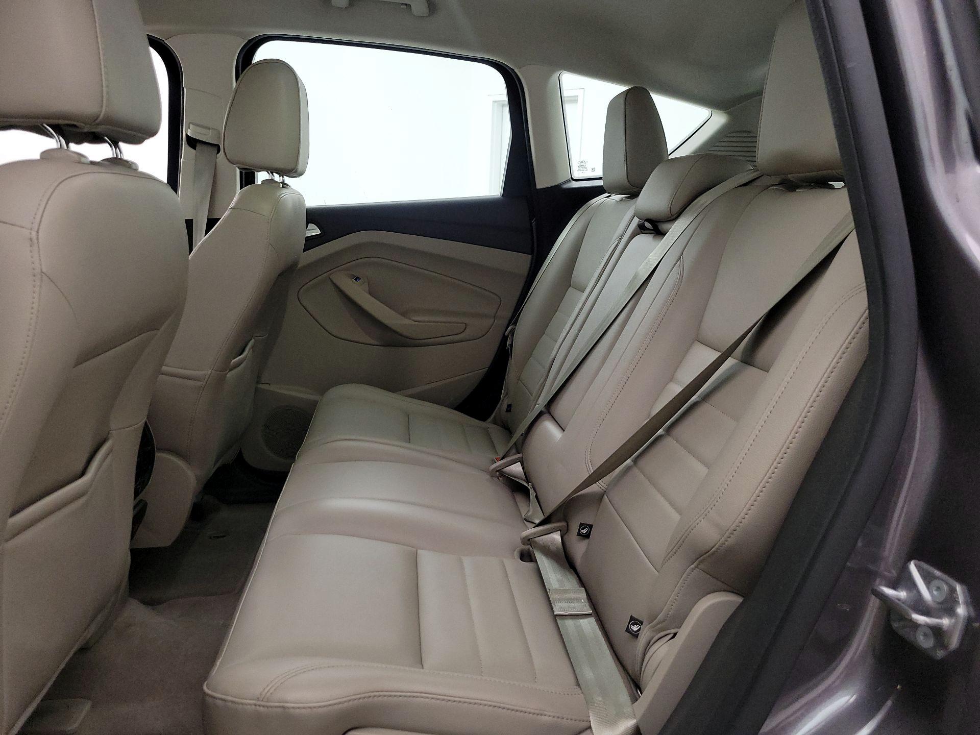 Thumbnail: 2014 Ford C-Max - 20