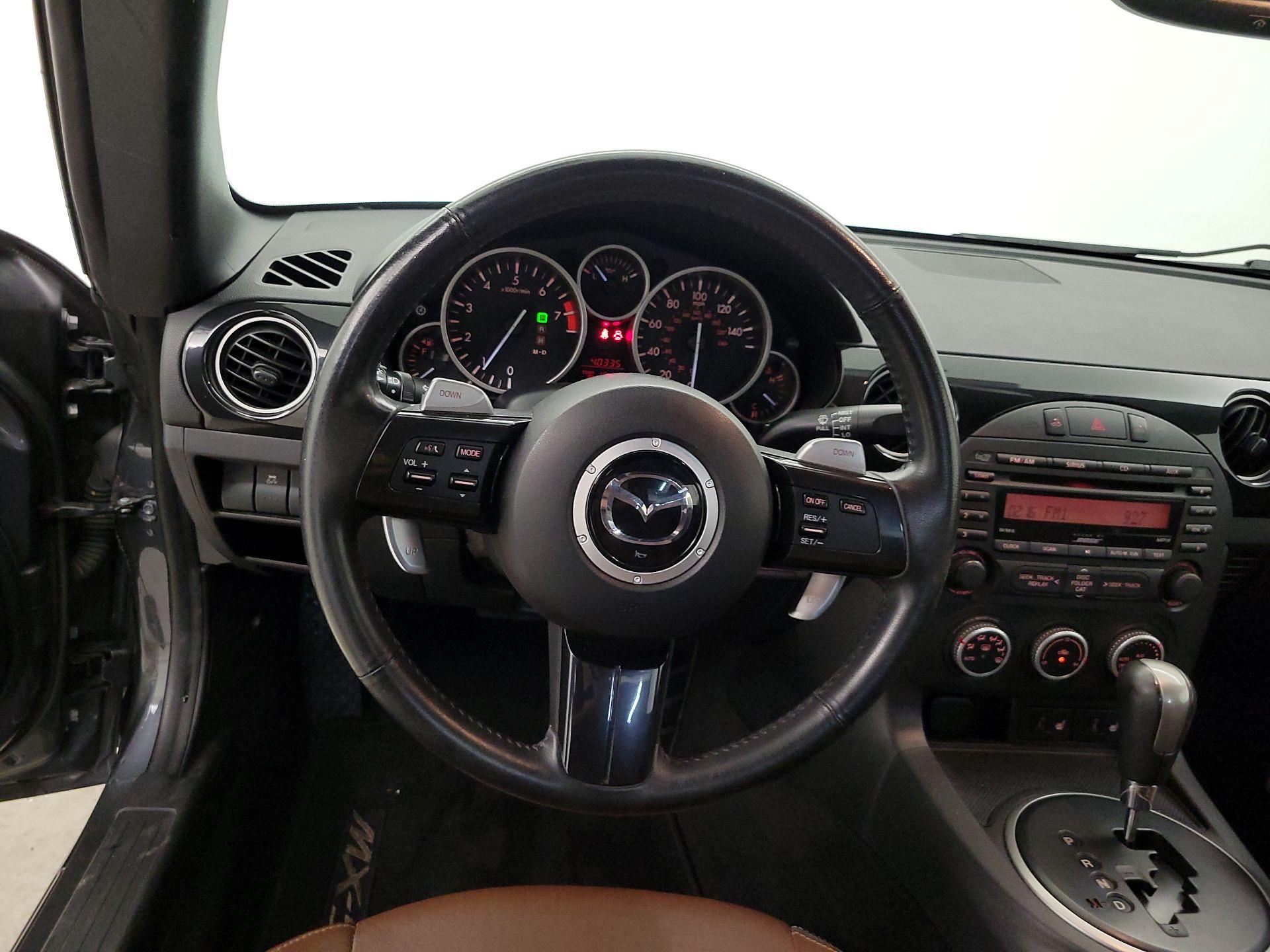 Thumbnail: 2014 Mazda MX-5 Miata - 10