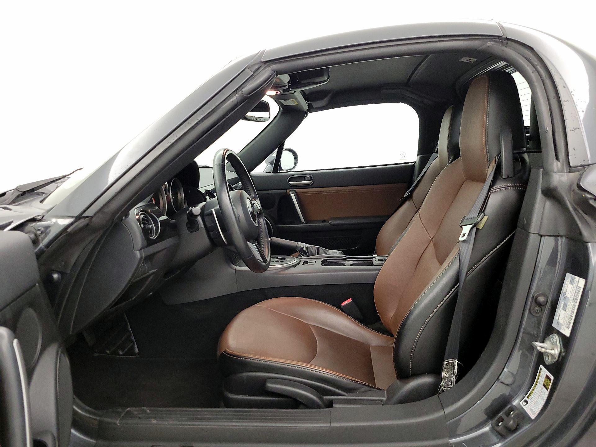 Thumbnail: 2014 Mazda MX-5 Miata - 11