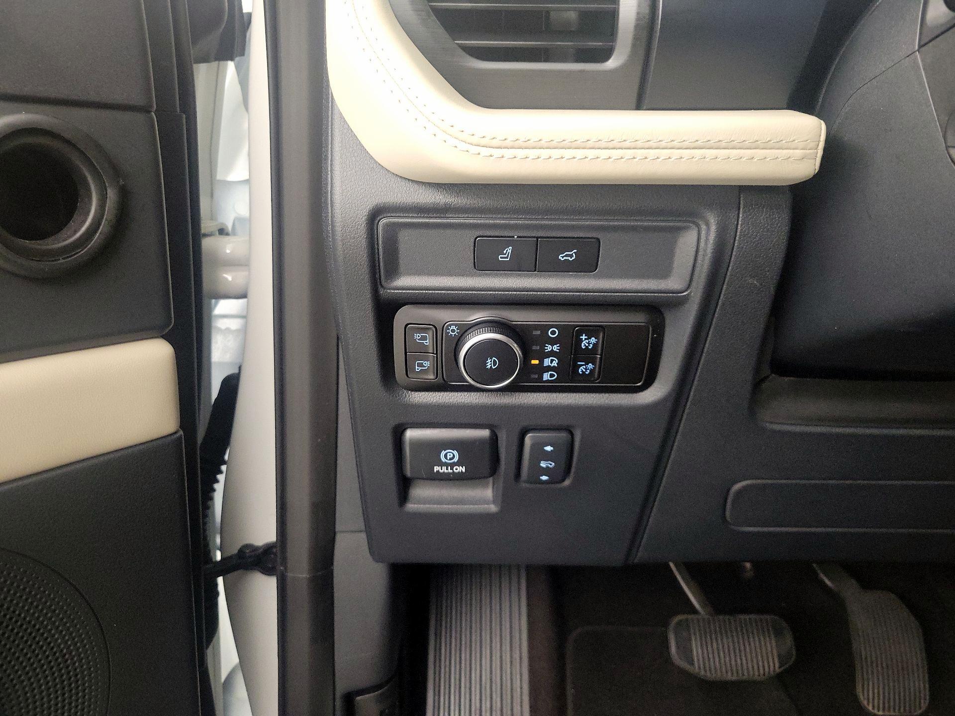 Thumbnail: 2023 Ford Expedition MAX - 13