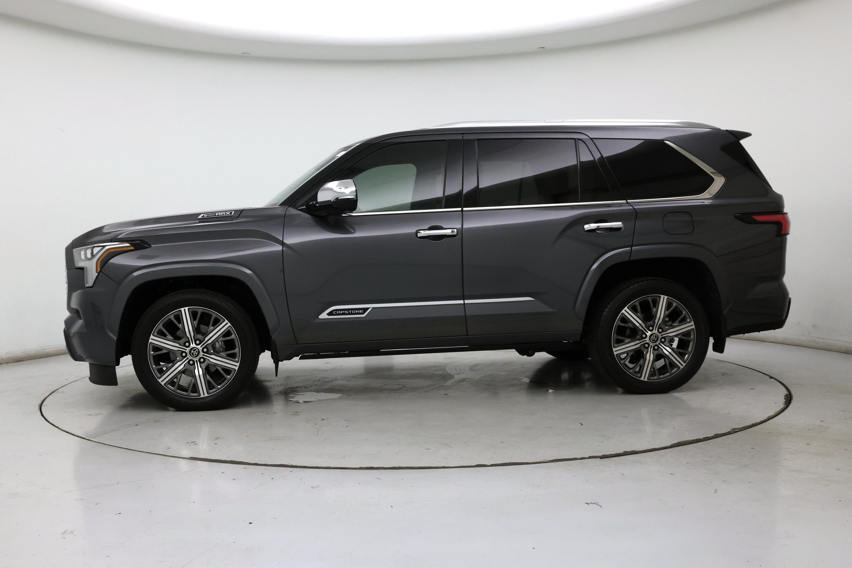 Thumbnail: 2023 Toyota Sequoia - 3