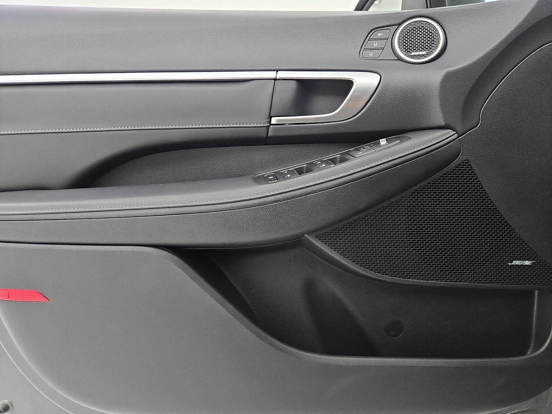 Thumbnail: 2020 Hyundai Sonata - 12