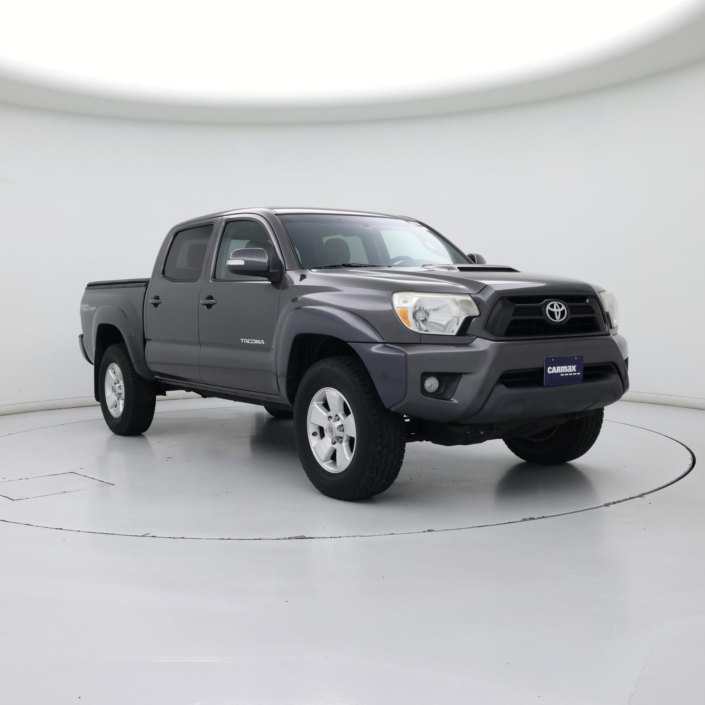 Thumbnail: 2015 Toyota Tacoma - 1