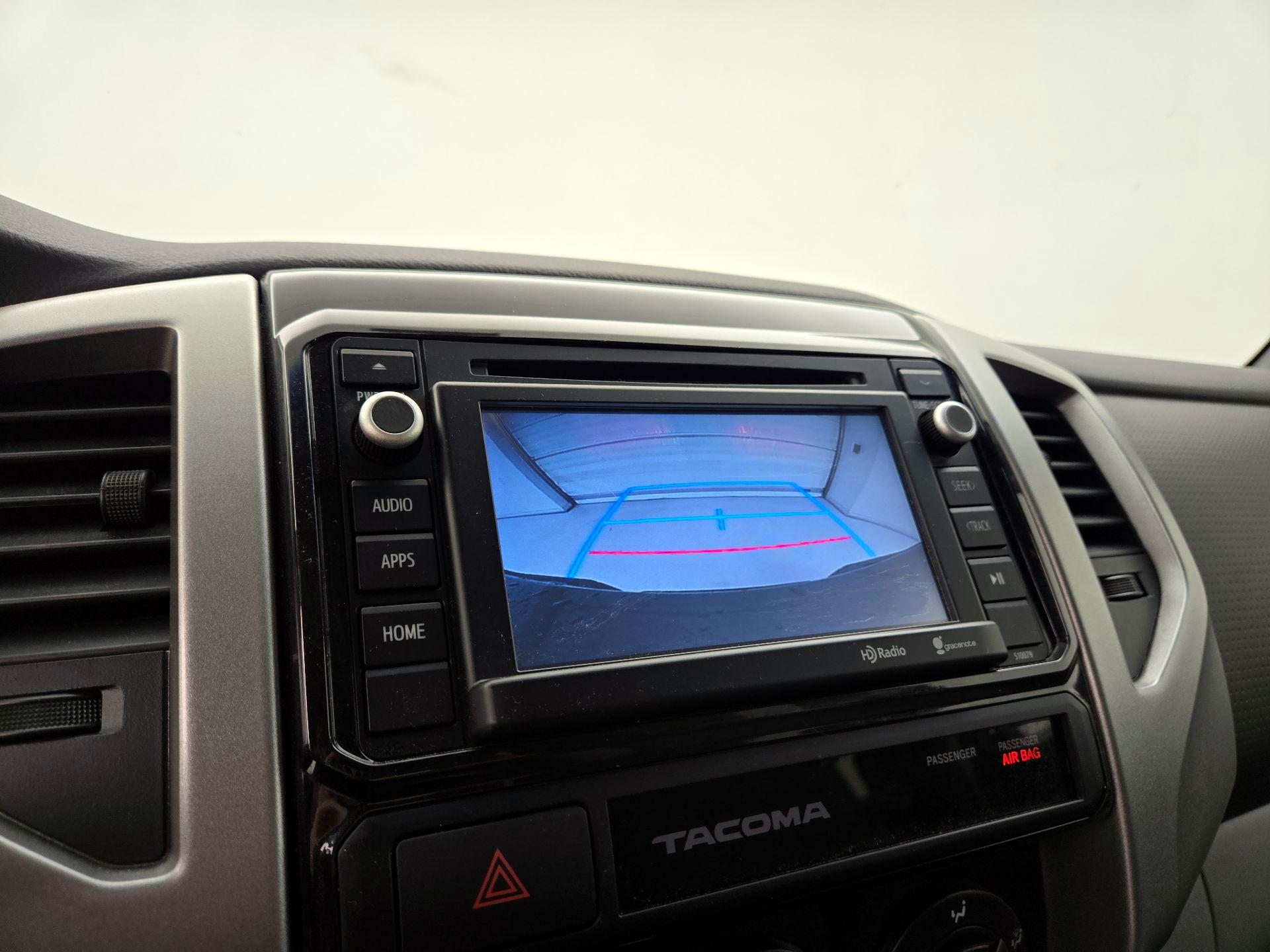 Thumbnail: 2015 Toyota Tacoma - 14