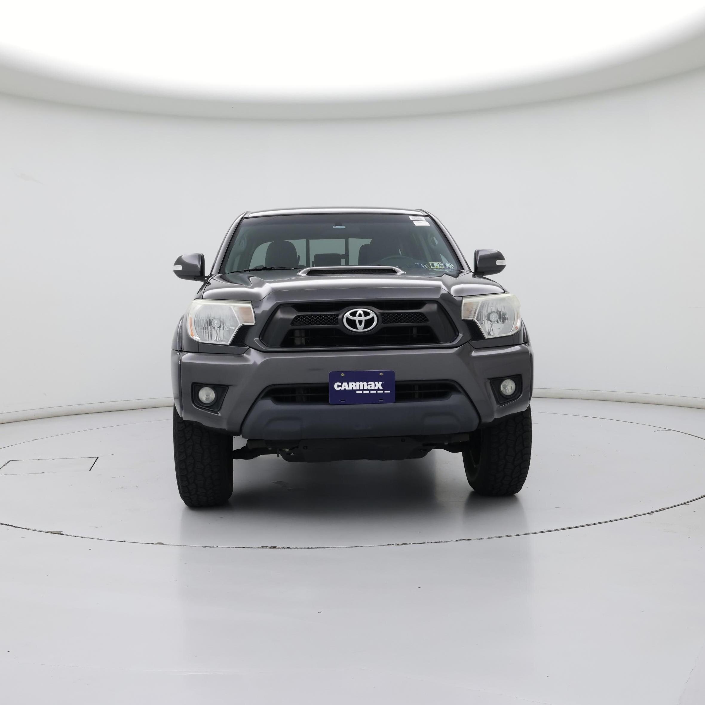 Thumbnail: 2015 Toyota Tacoma - 5