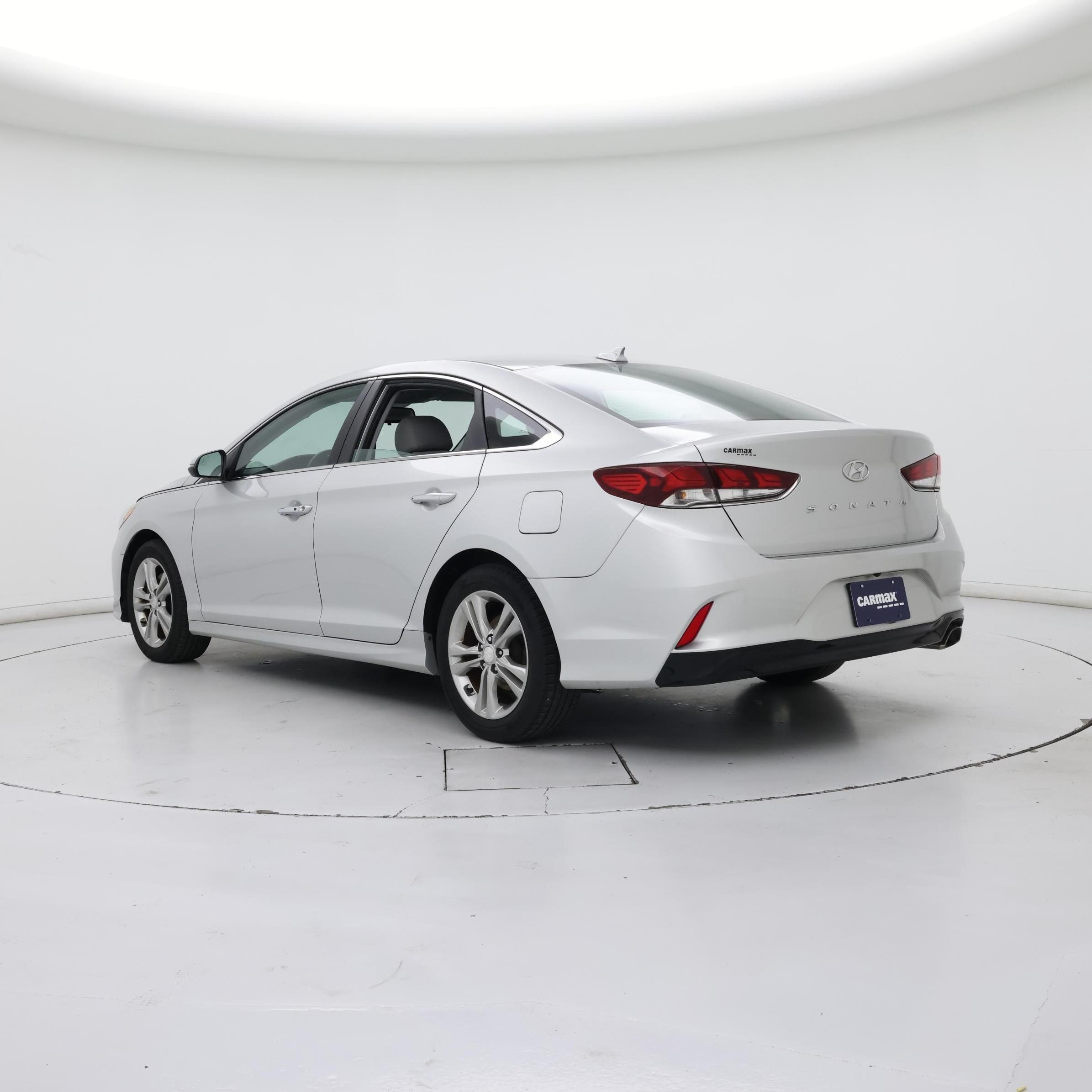 Thumbnail: 2018 Hyundai Sonata - 2