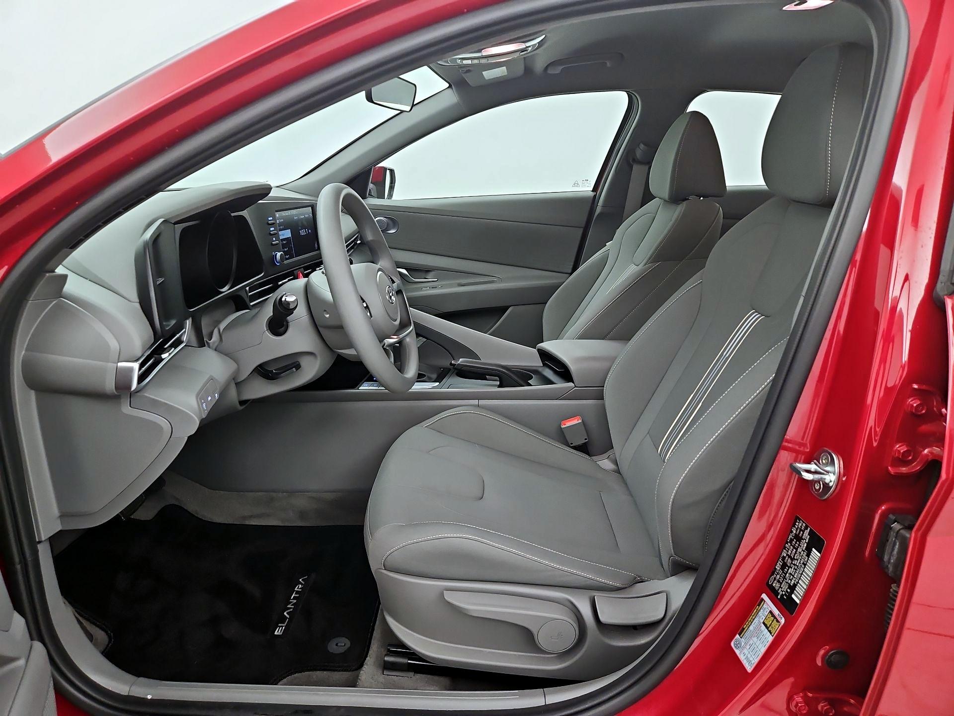 Thumbnail: 2023 Hyundai Elantra - 11