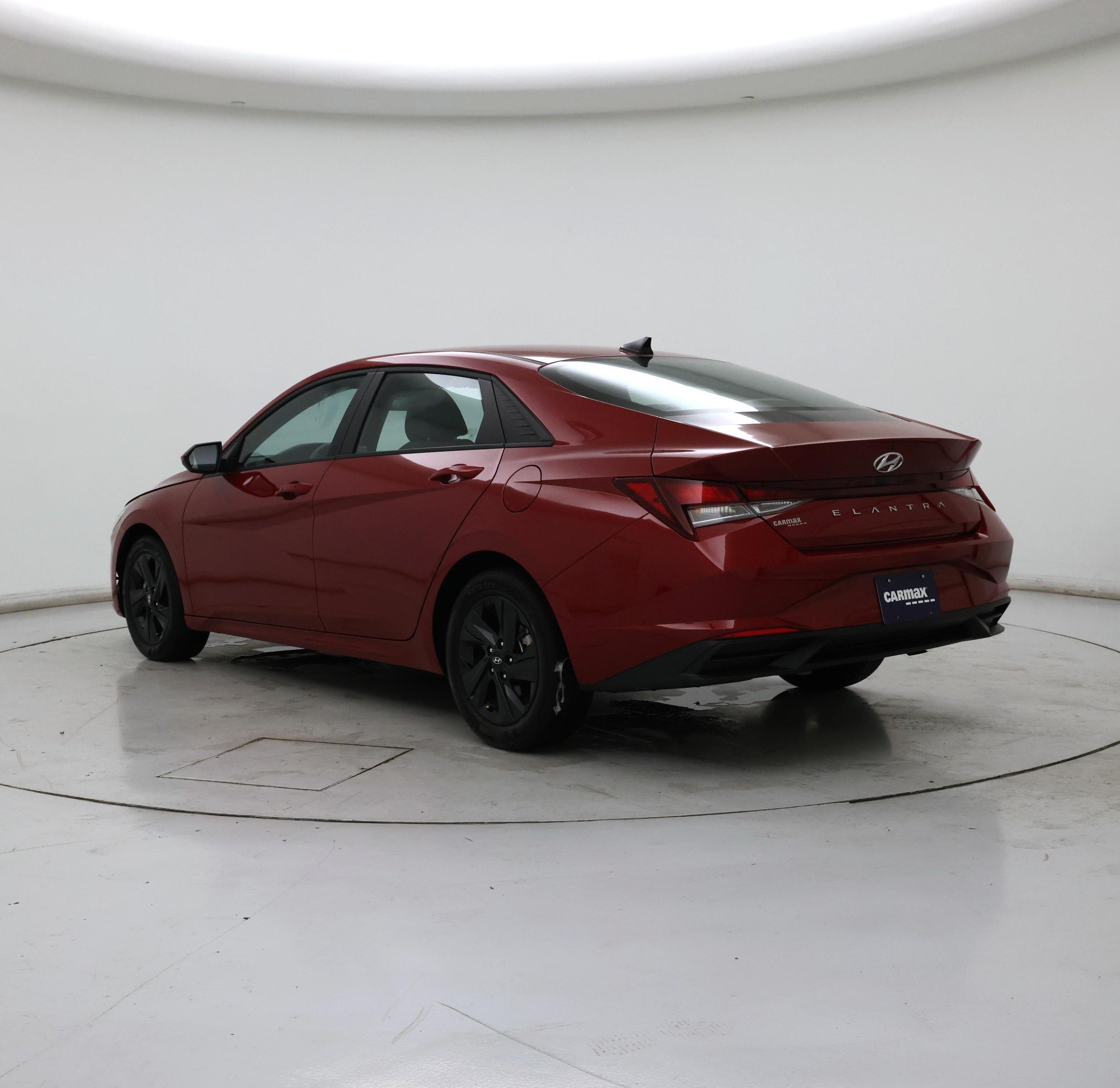 Thumbnail: 2023 Hyundai Elantra - 2