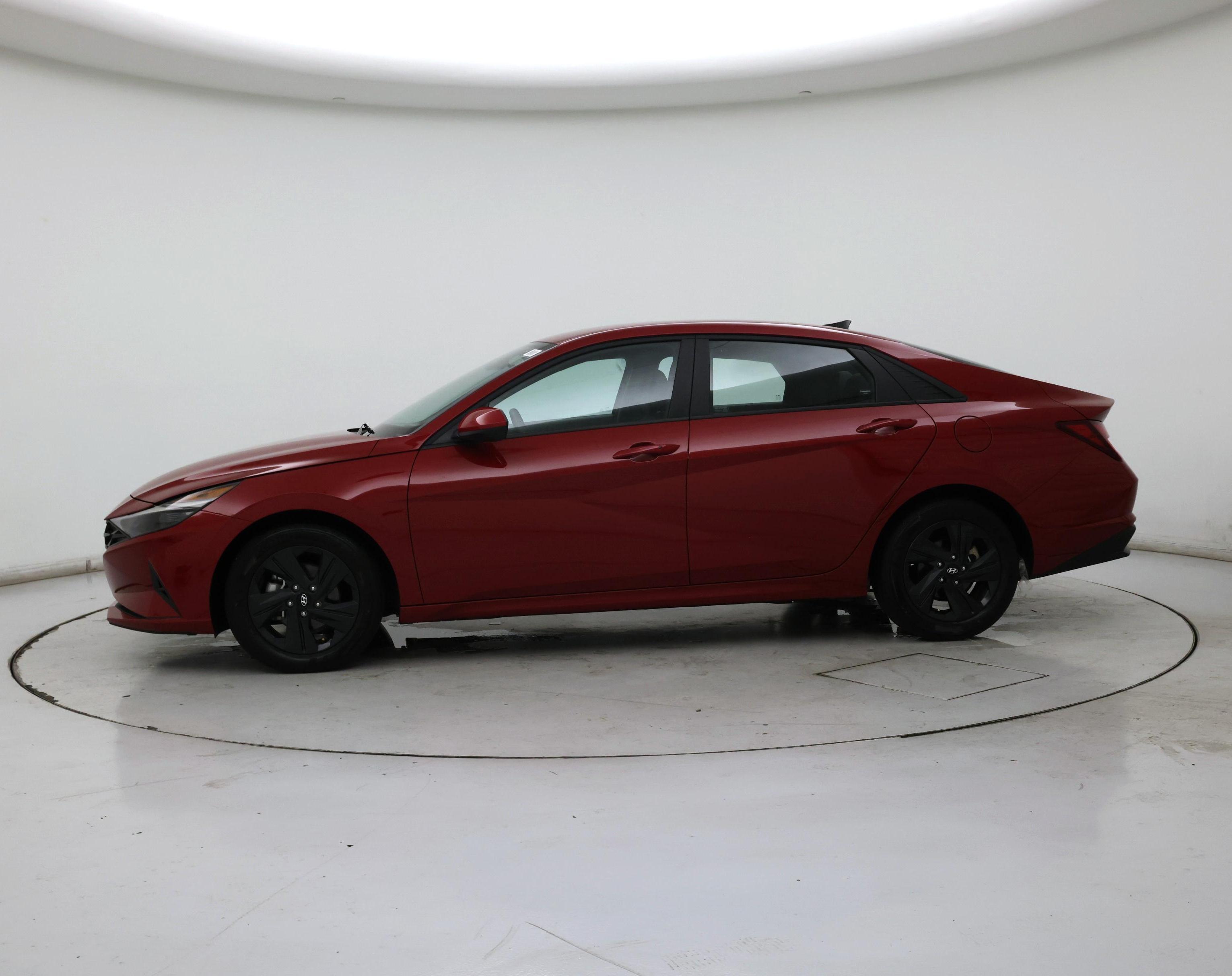 Thumbnail: 2023 Hyundai Elantra - 3