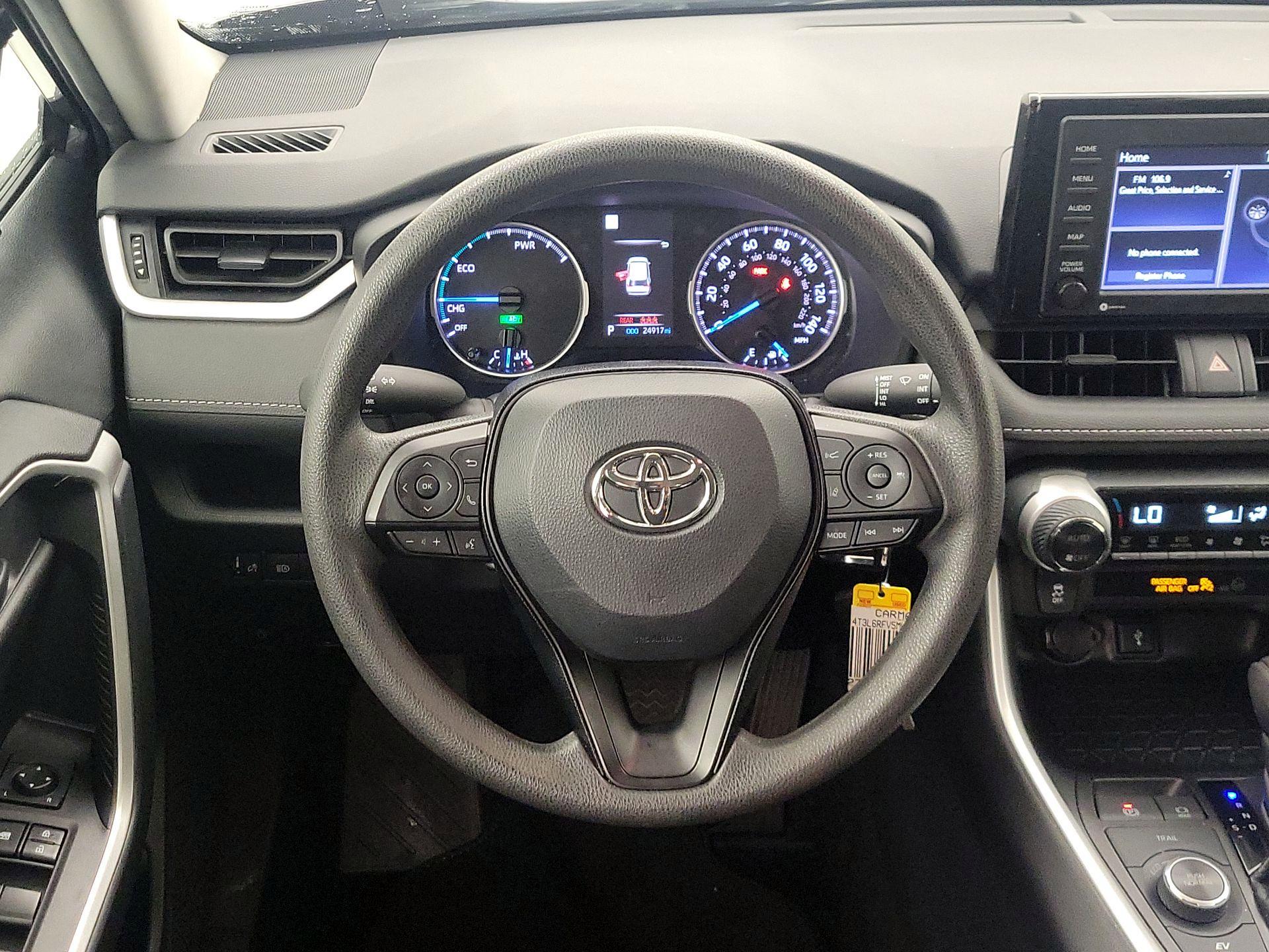 Thumbnail: 2021 Toyota RAV4 - 10