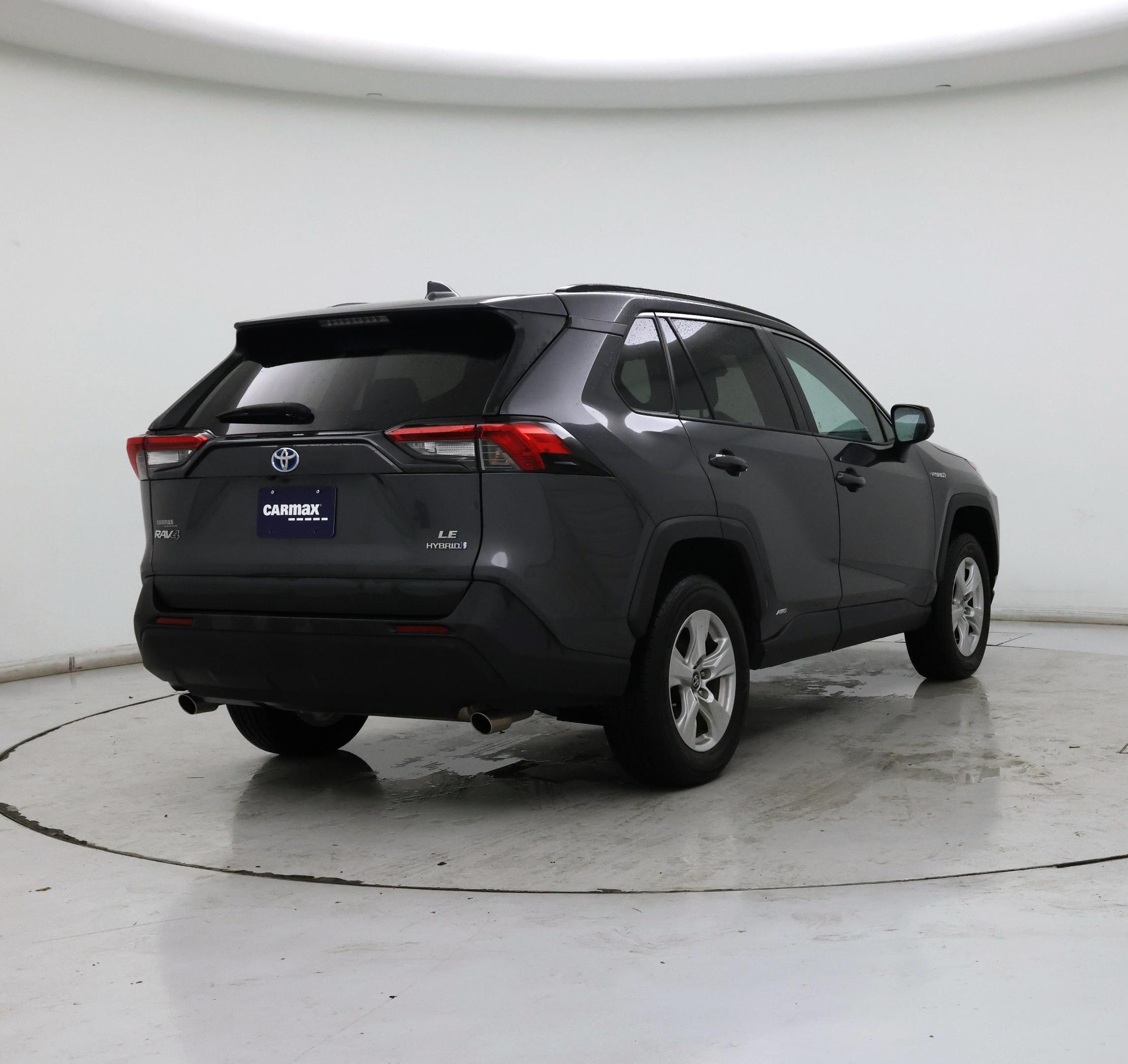 Thumbnail: 2021 Toyota RAV4 - 8
