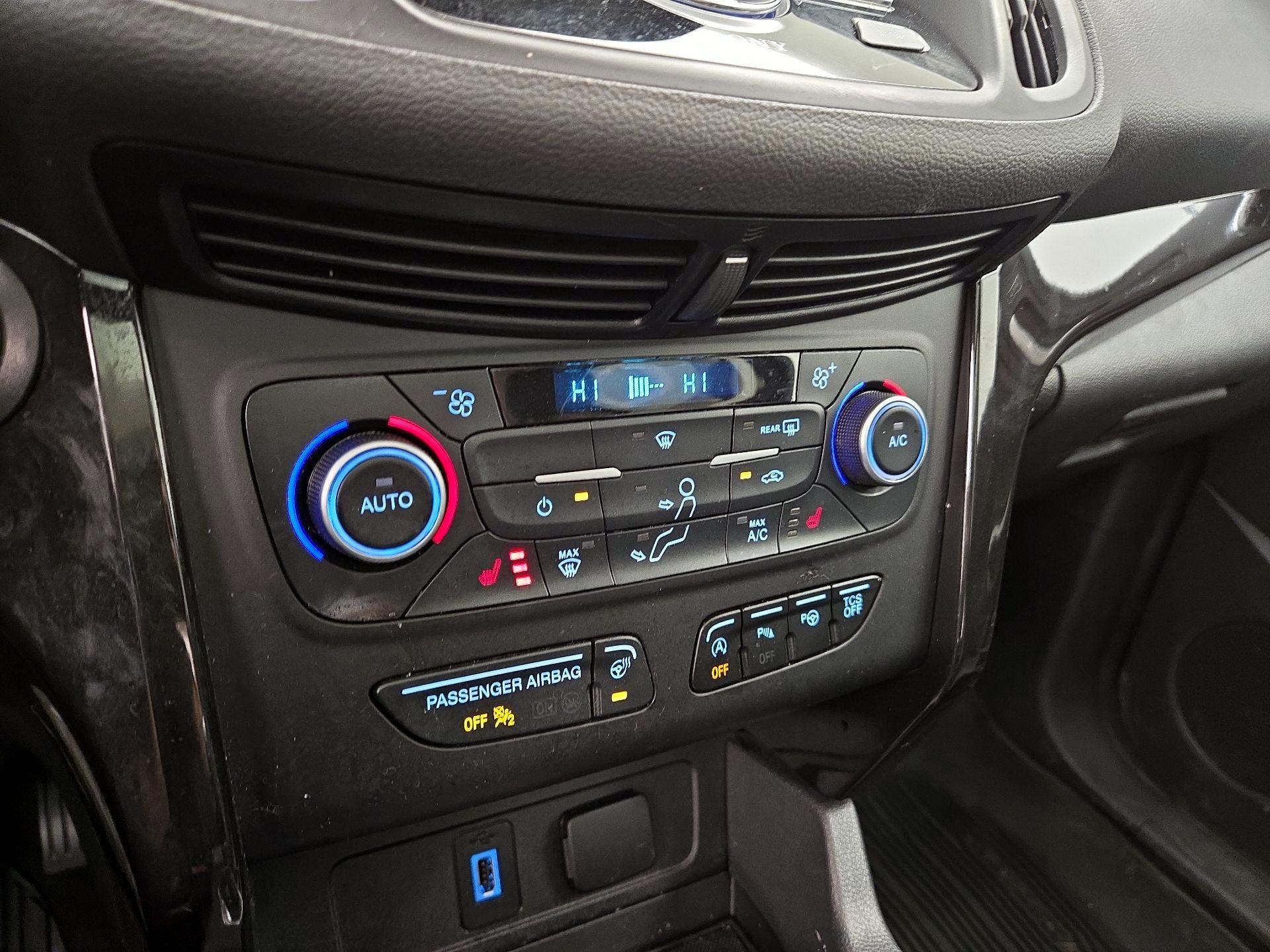 Thumbnail: 2018 Ford Escape - 17