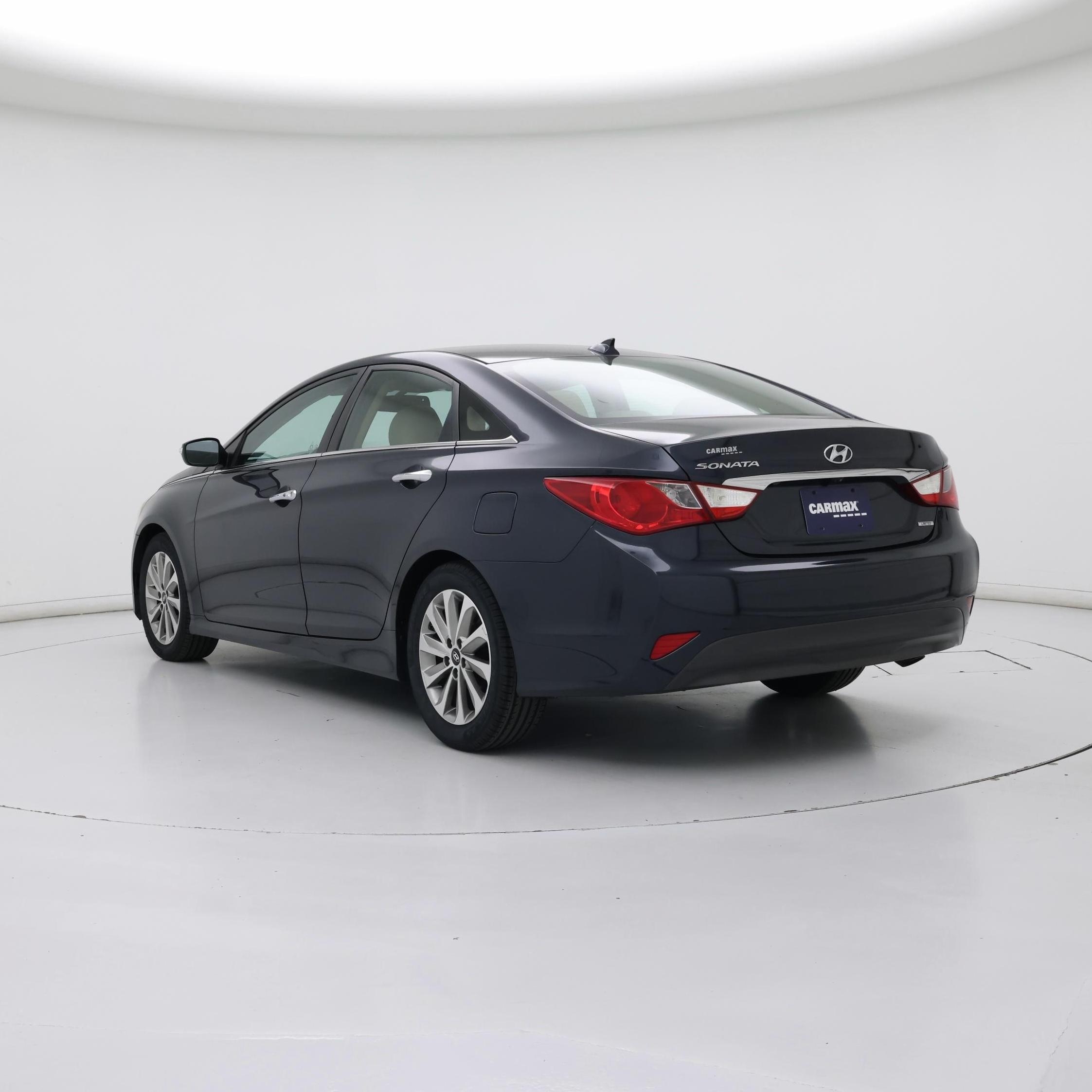 Thumbnail: 2014 Hyundai Sonata - 2