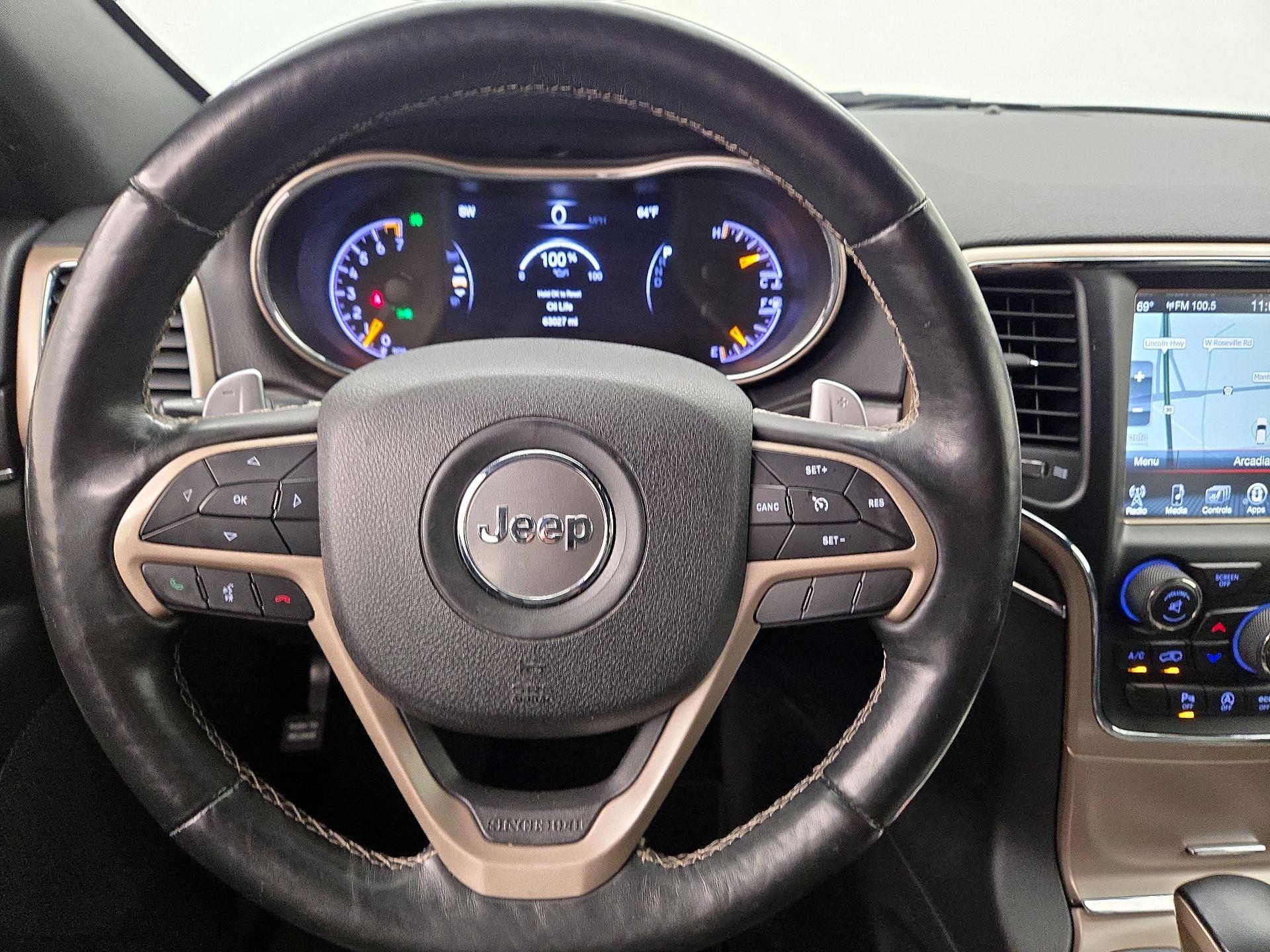 Thumbnail: 2017 Jeep Grand Cherokee - 10