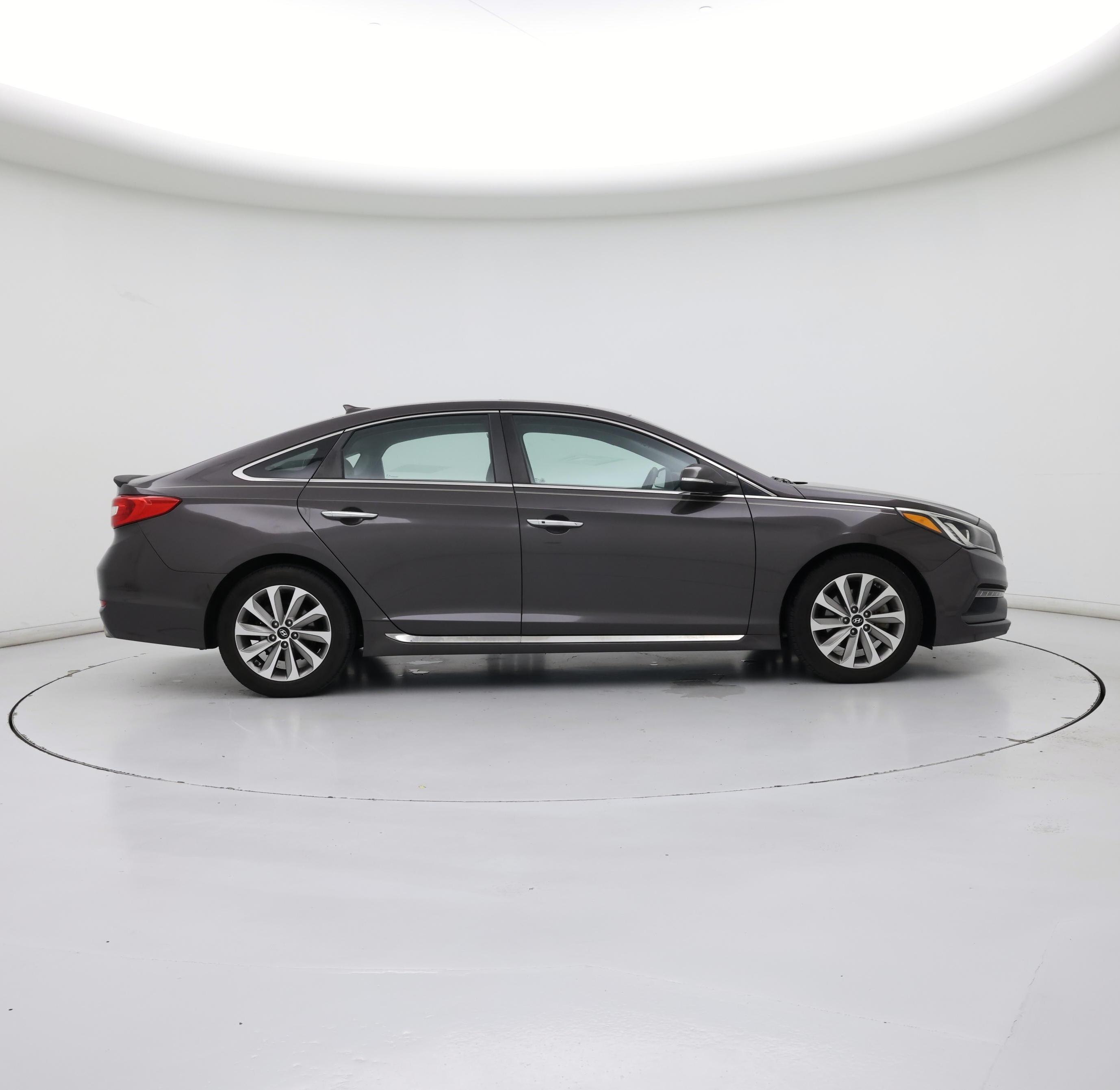 Thumbnail: 2016 Hyundai Sonata - 7