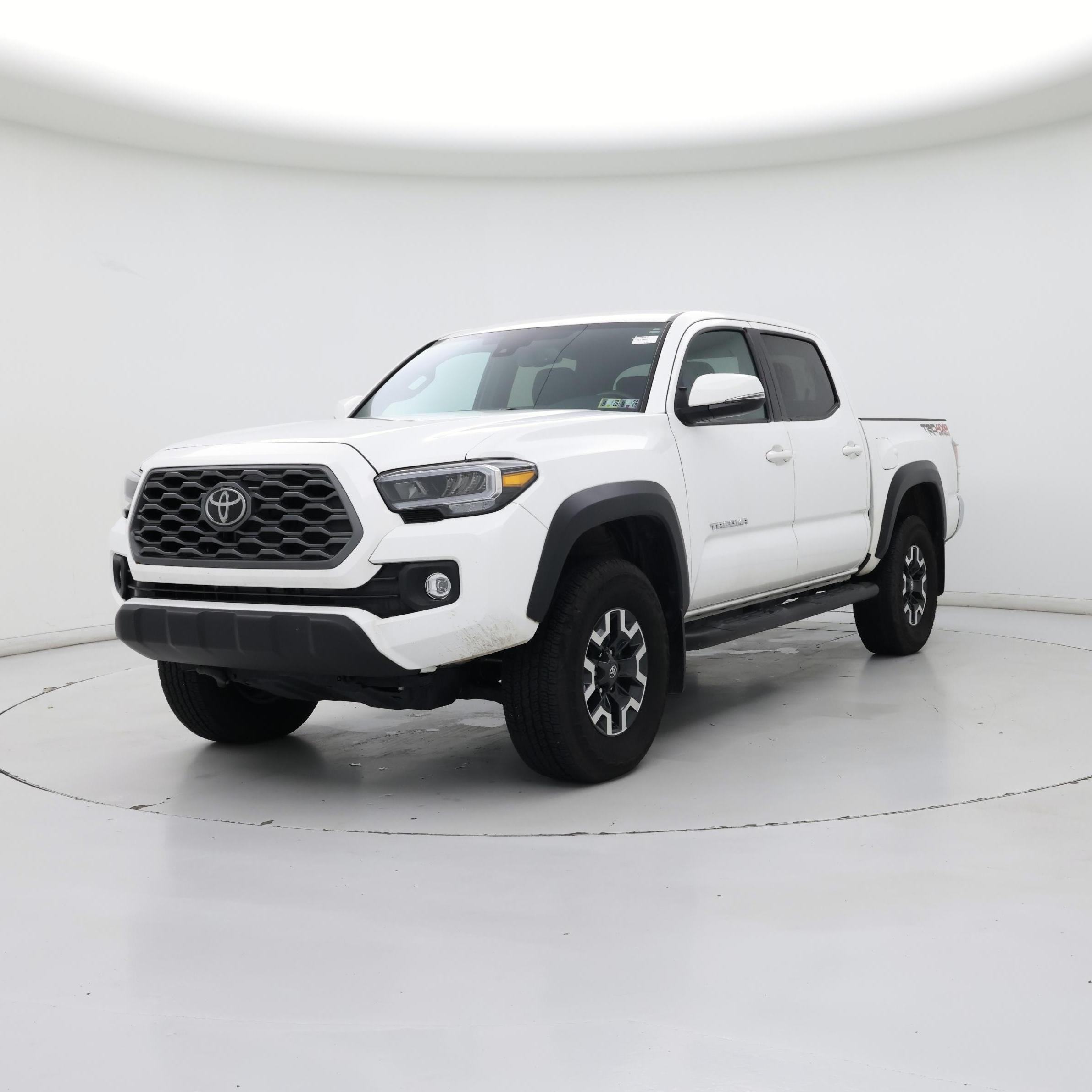 Thumbnail: 2023 Toyota Tacoma - 4